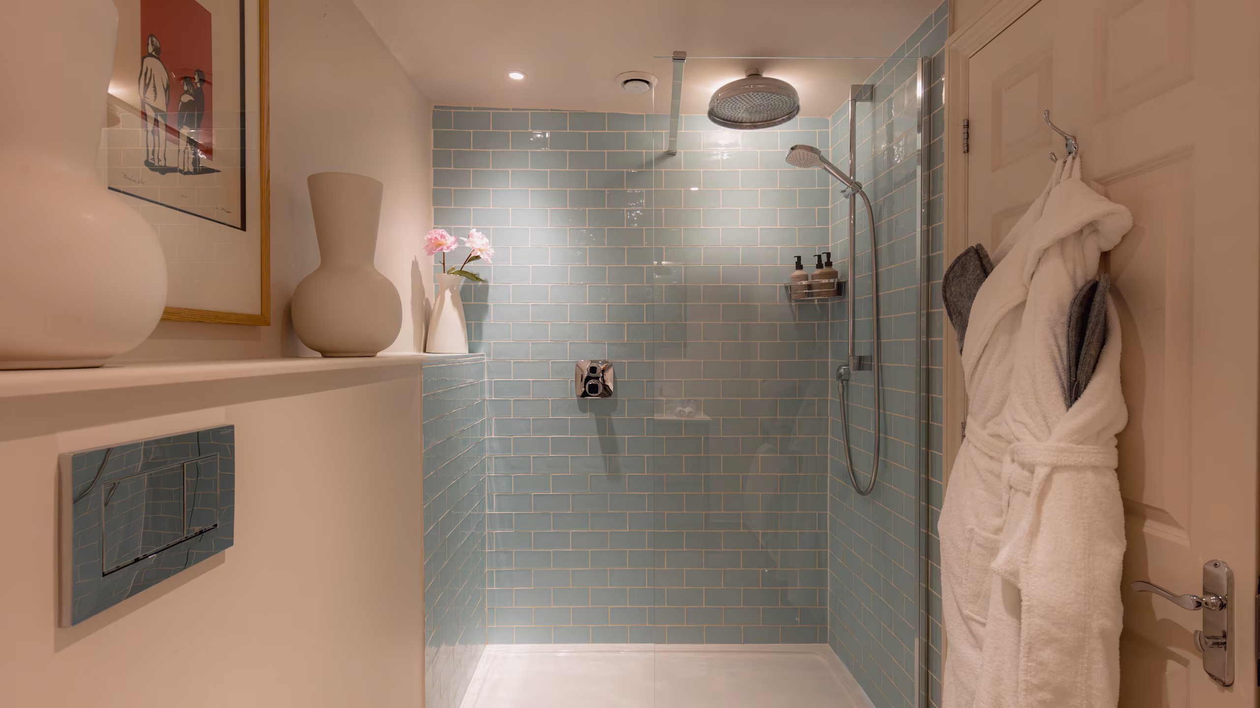 Large Guest Room - Image 4