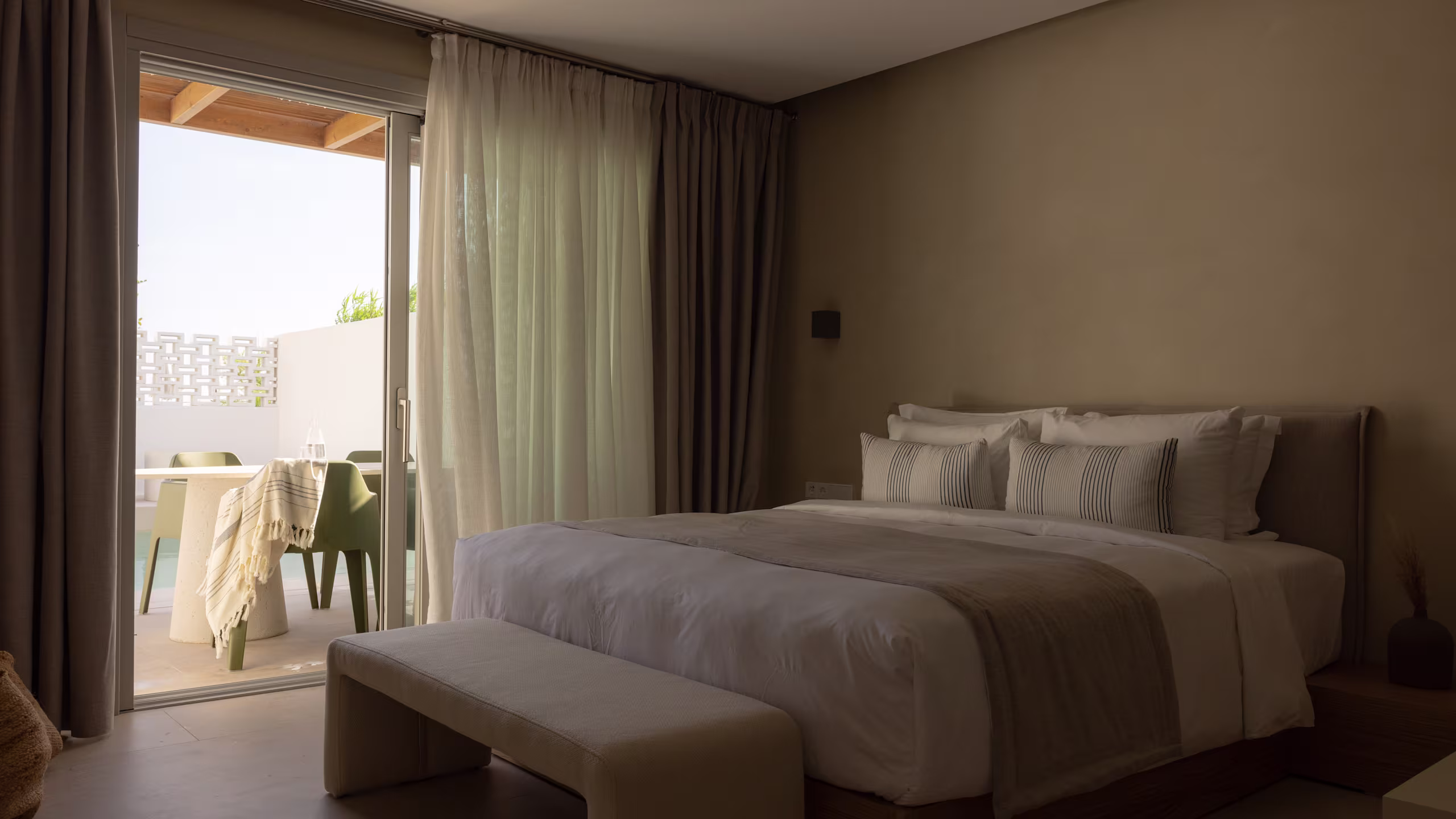 Garden View Suite with Private Pool - Image 3