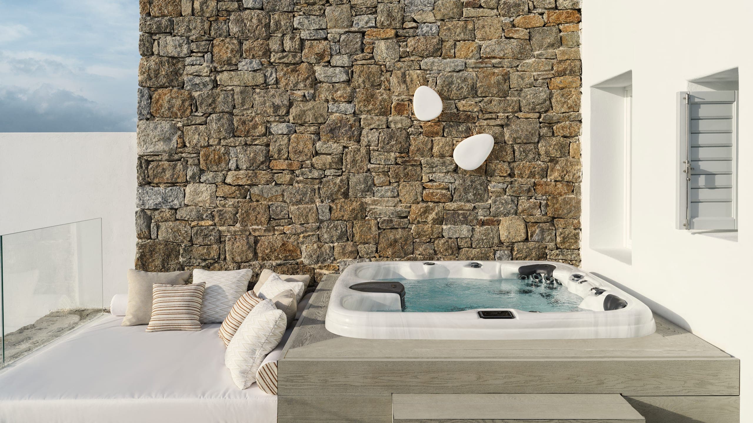 Deos Mykonos - Image 2