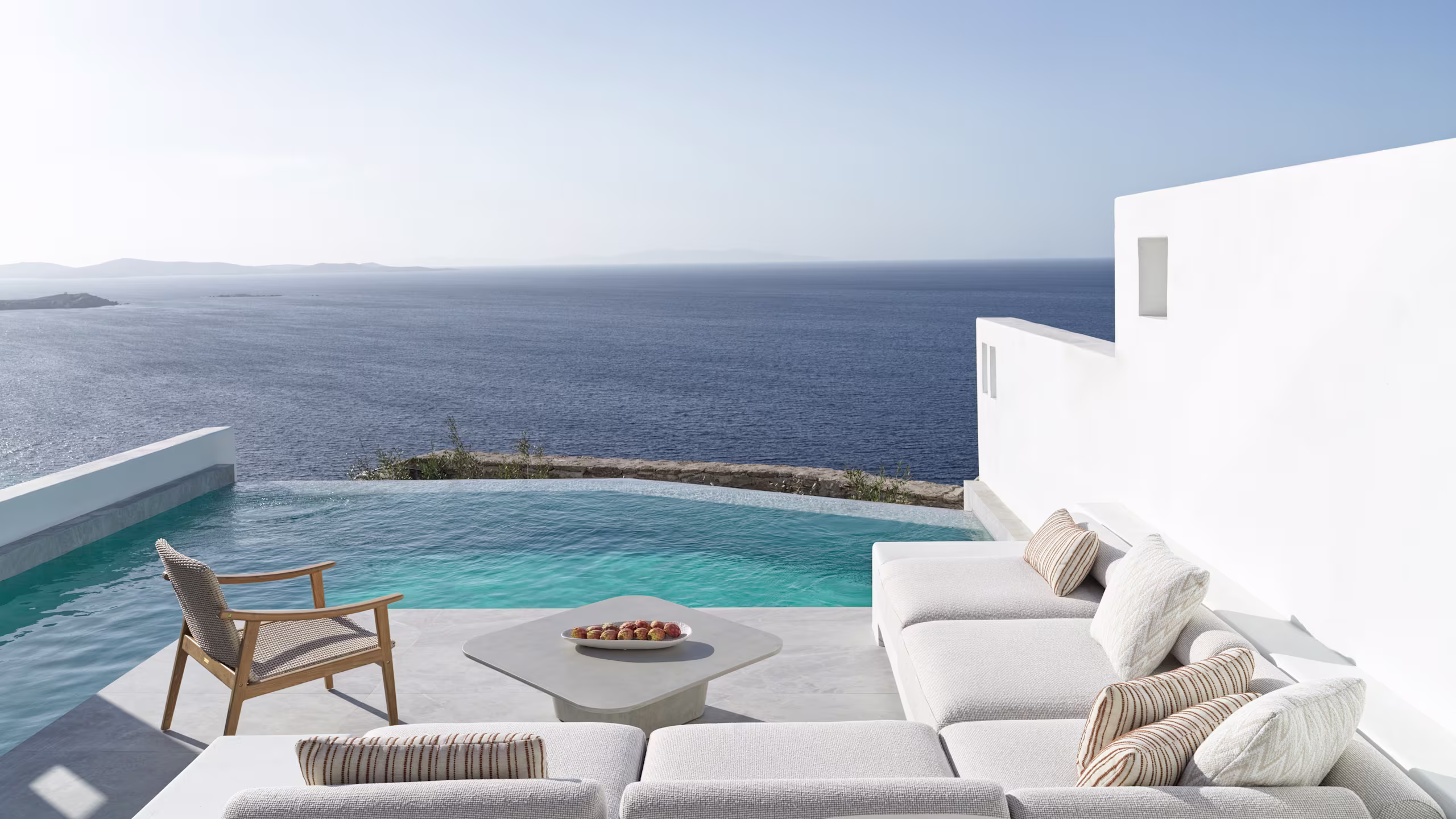 Alpha One Bedroom Residence with Private Pool & Sea View - Image 1