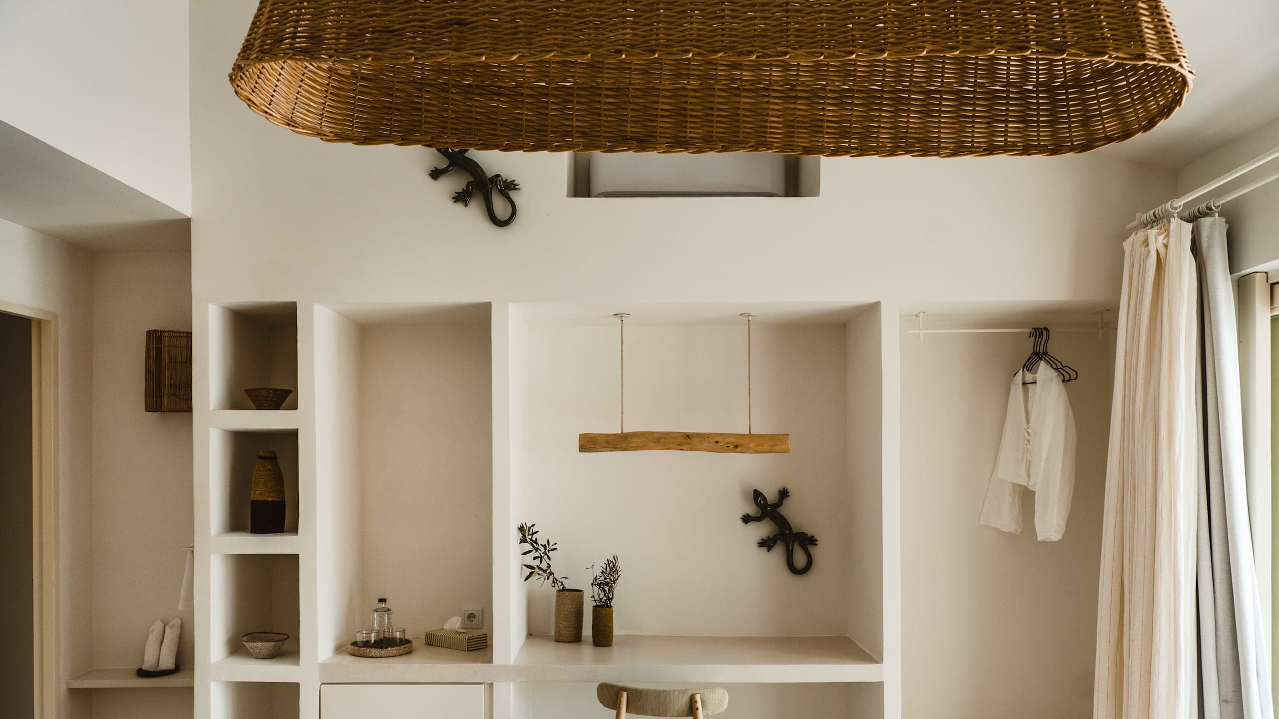 Deluxe Room with Garden - Image 6