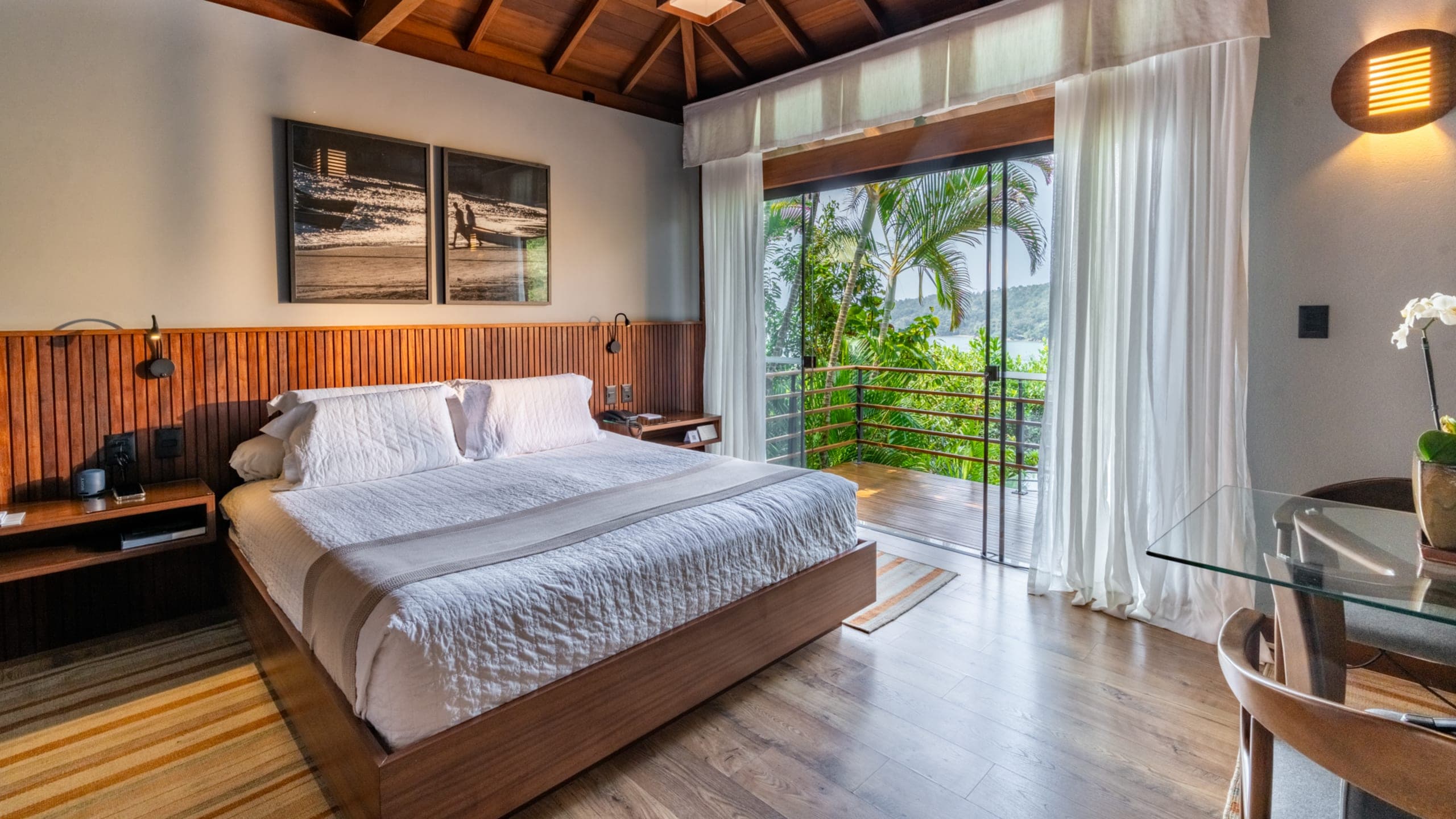 Ponta dos Ganchos - Image 2