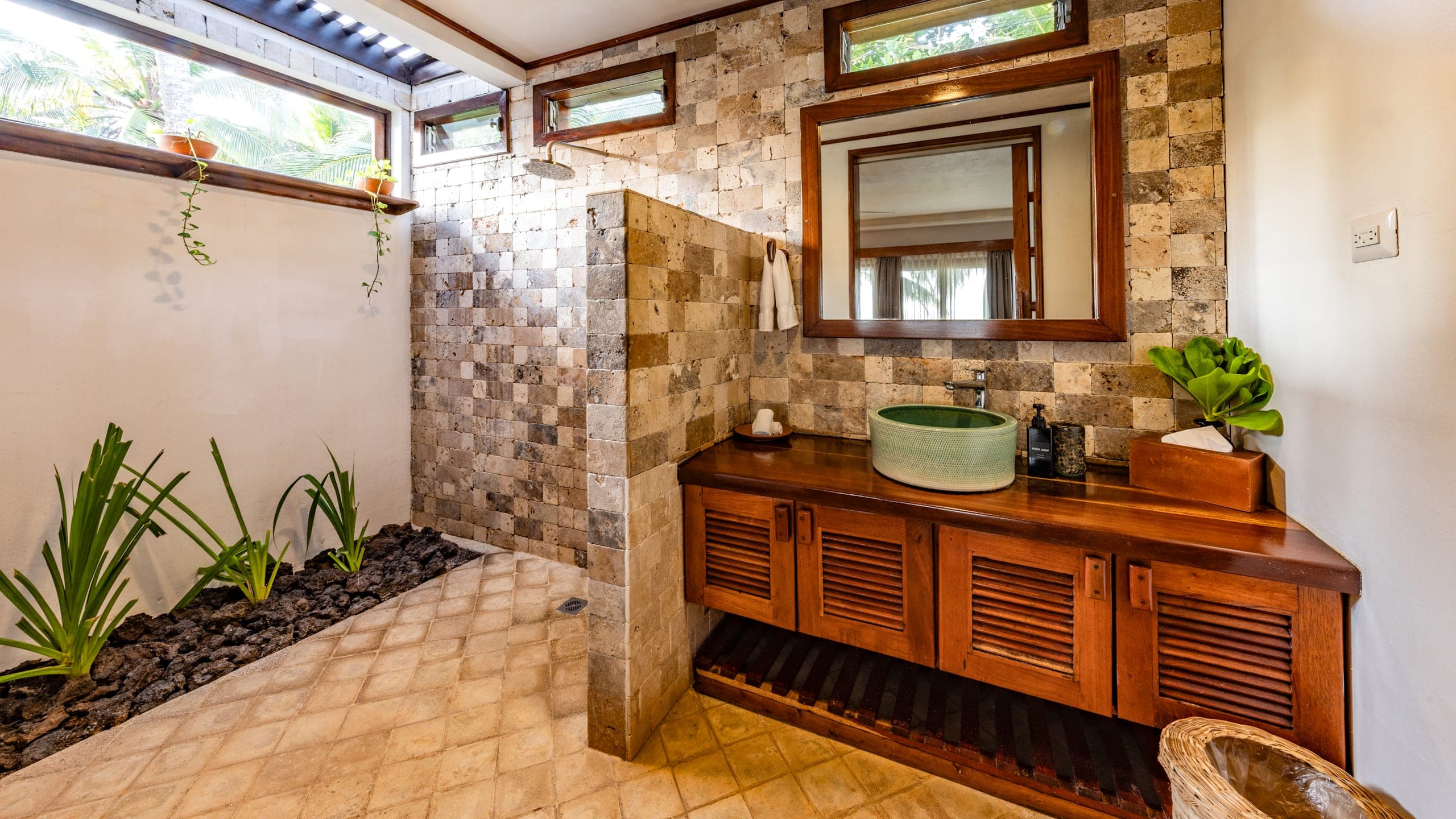 Beachfront Casita with Plunge Pool - Image 2