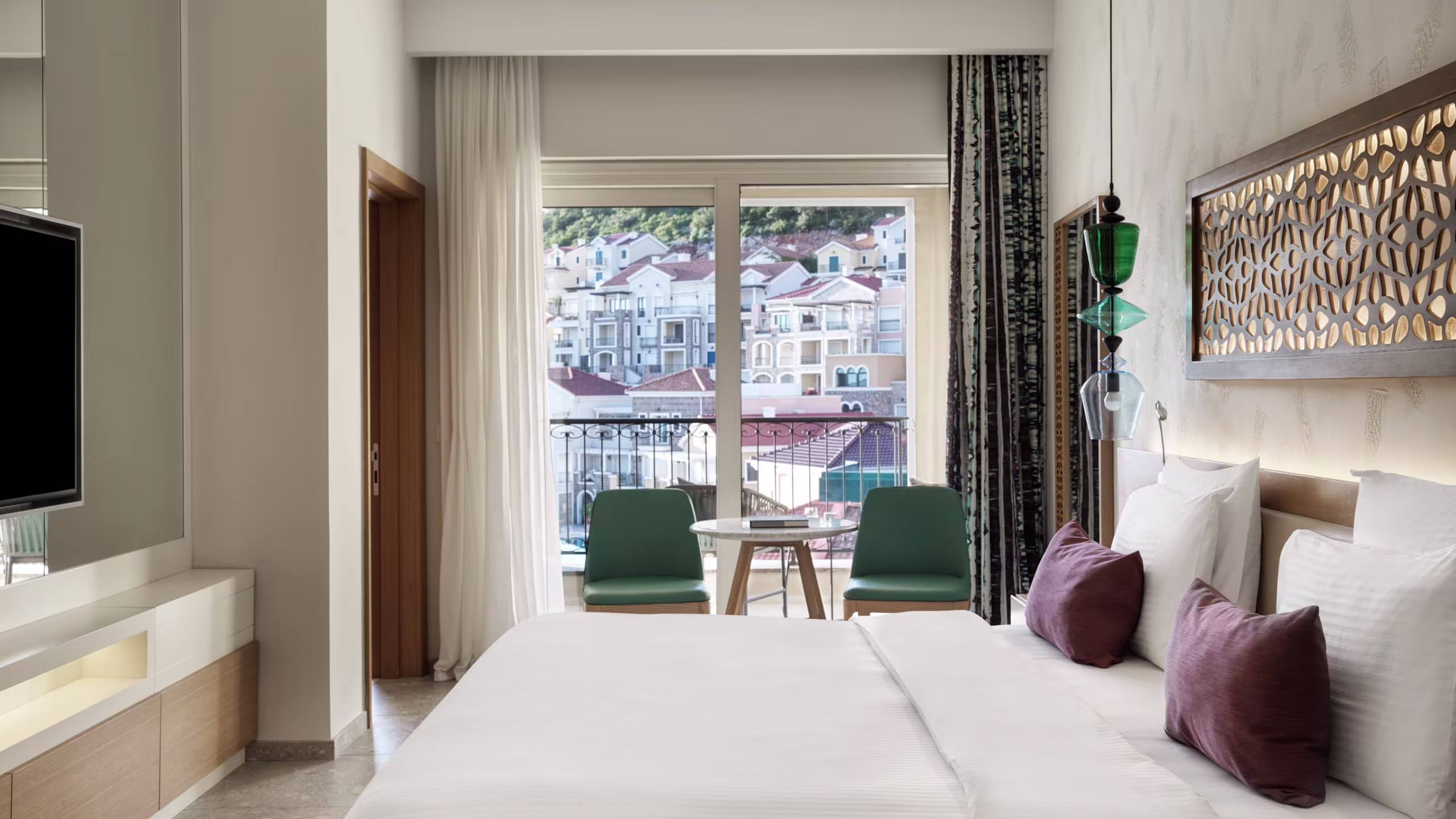 Grand Poolside Room - Image 2