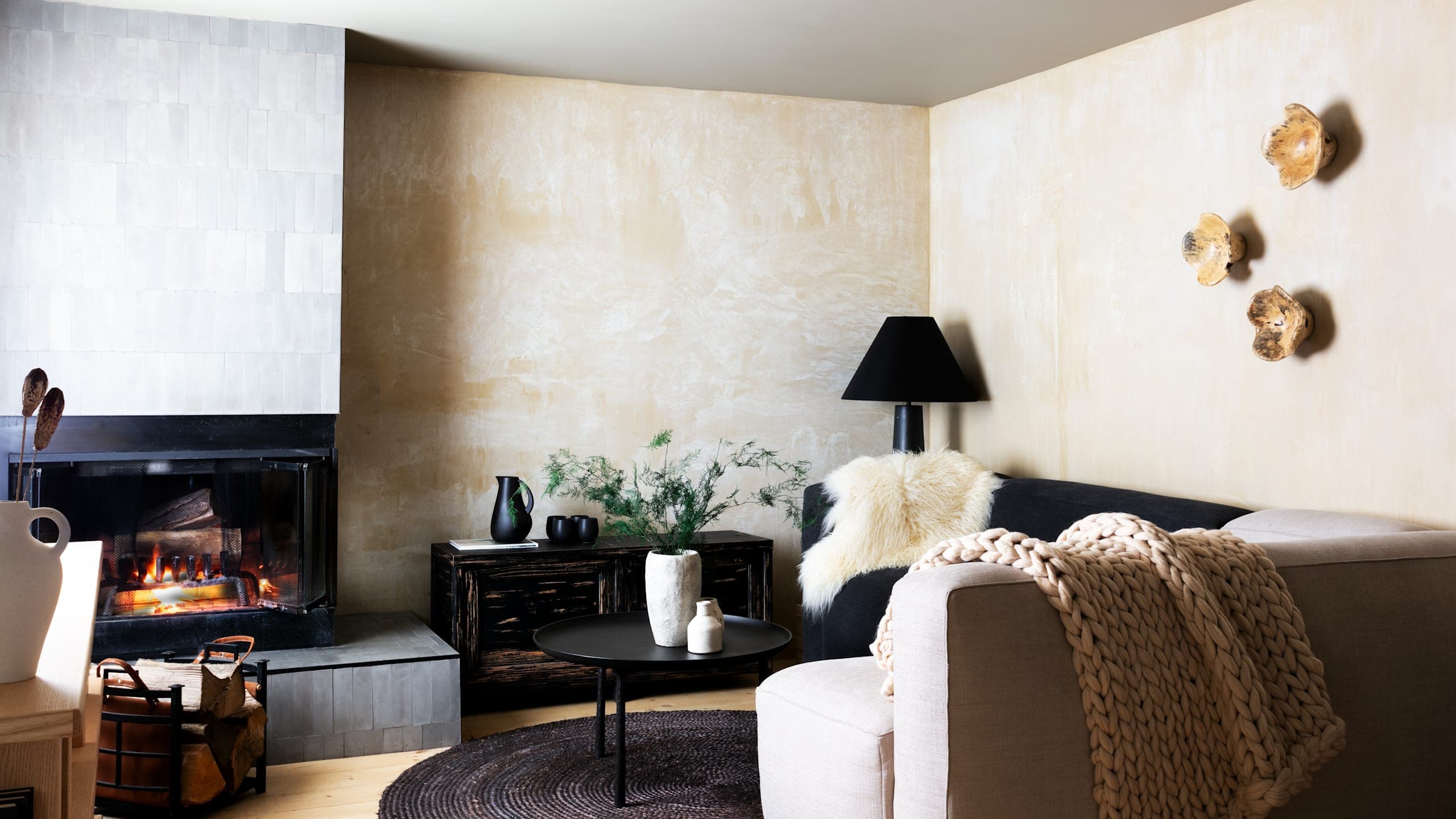 Accessible King Junior Suite with Fireplace - Image 1