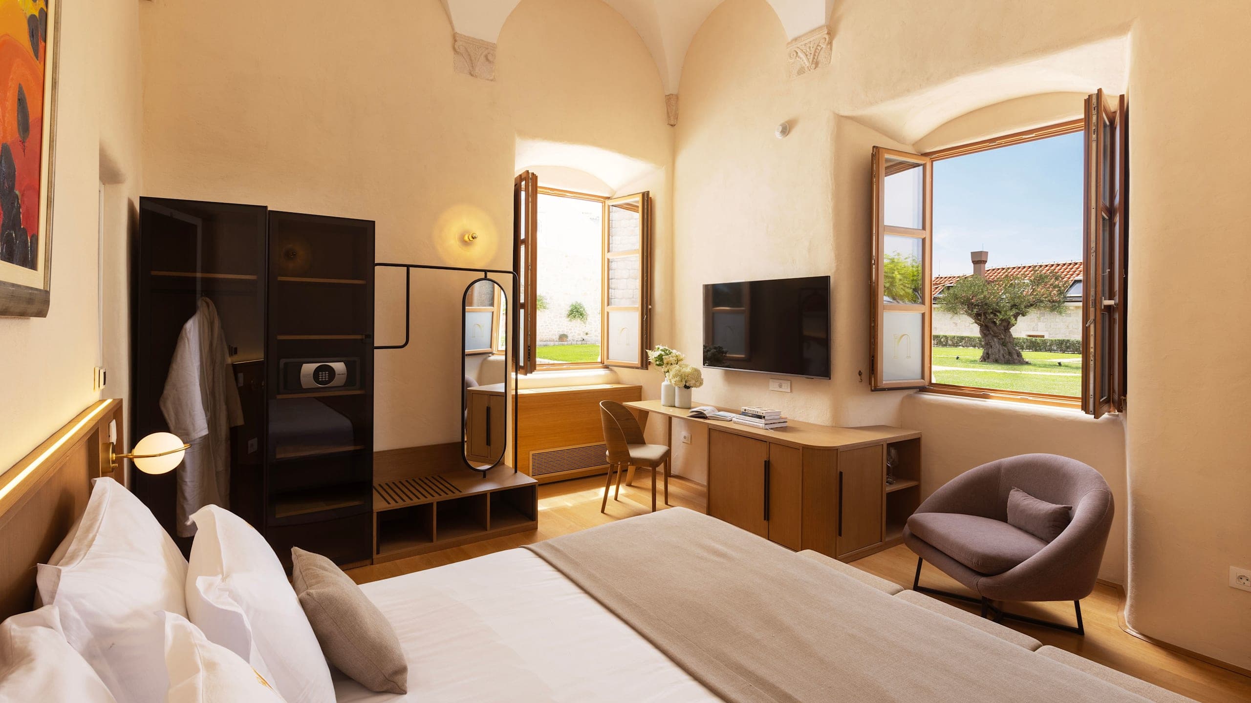 Superior Room - Image 5