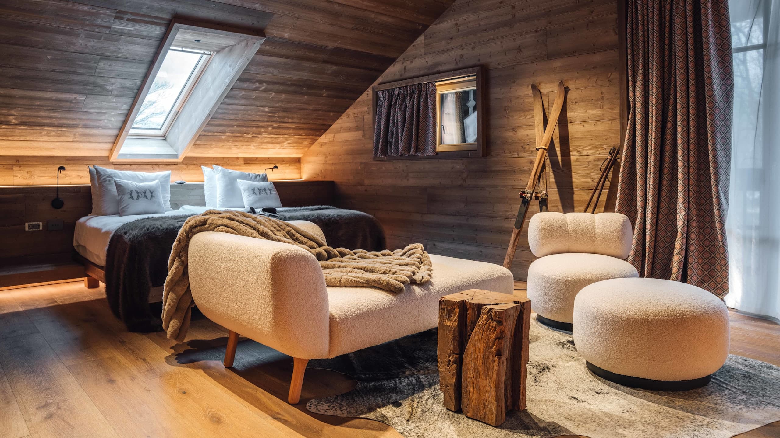 Exclusive Suite with Spa Bath - Princess Marina - Image 2