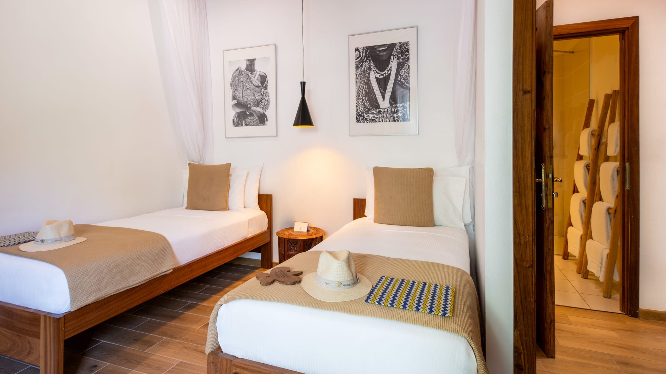 Cinnamon Quadruple Room - Image 4