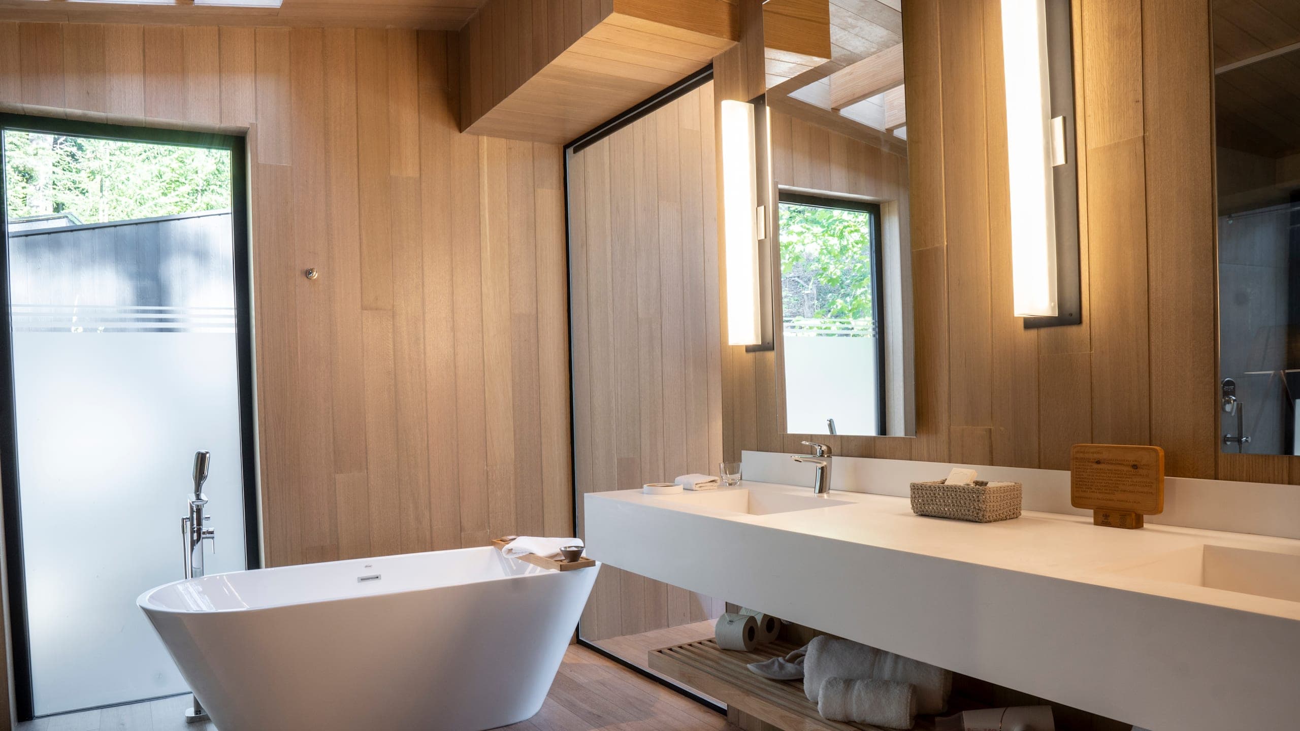 Lakeview Villa - Image 5