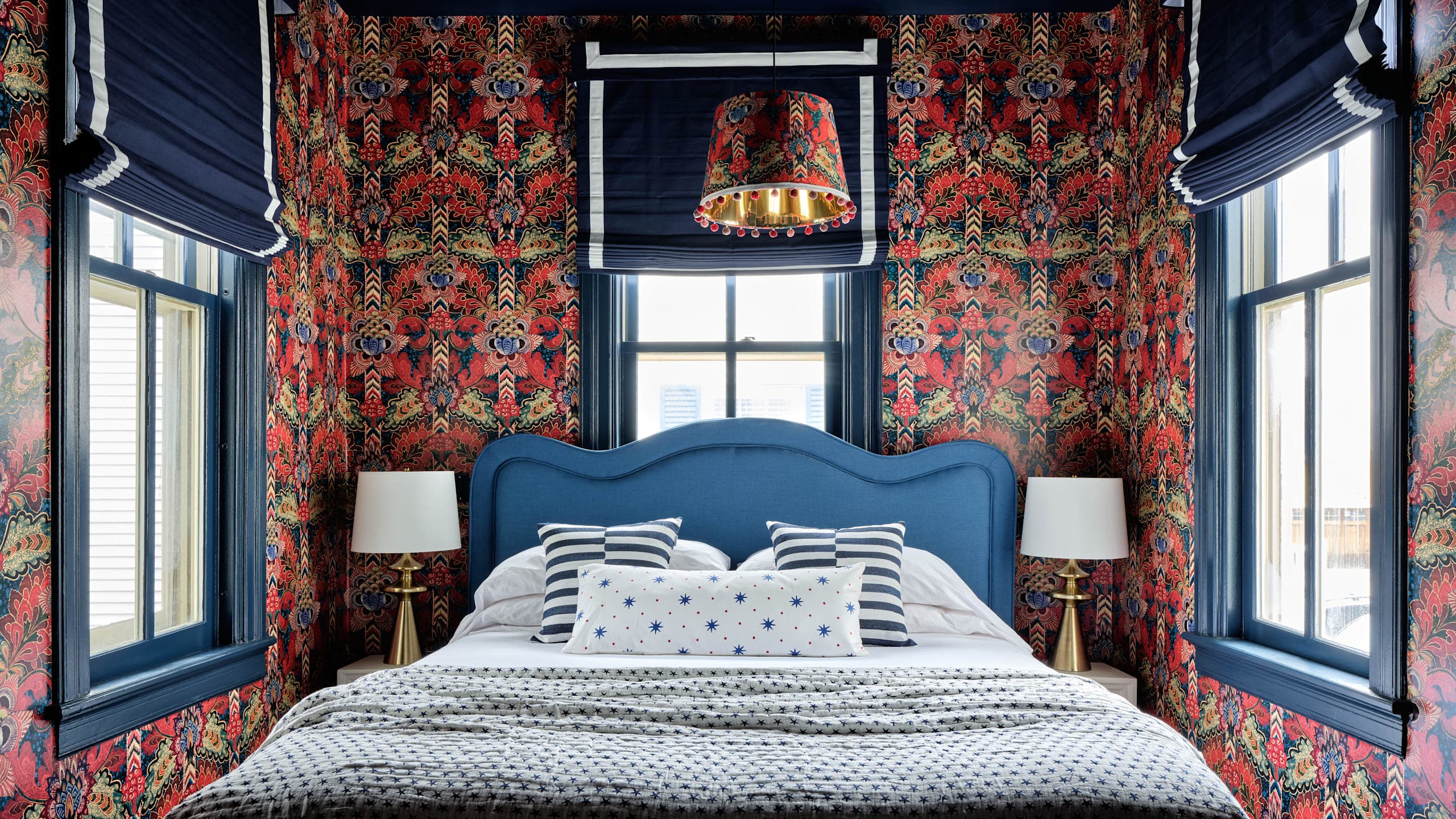 Historic King - Image 1