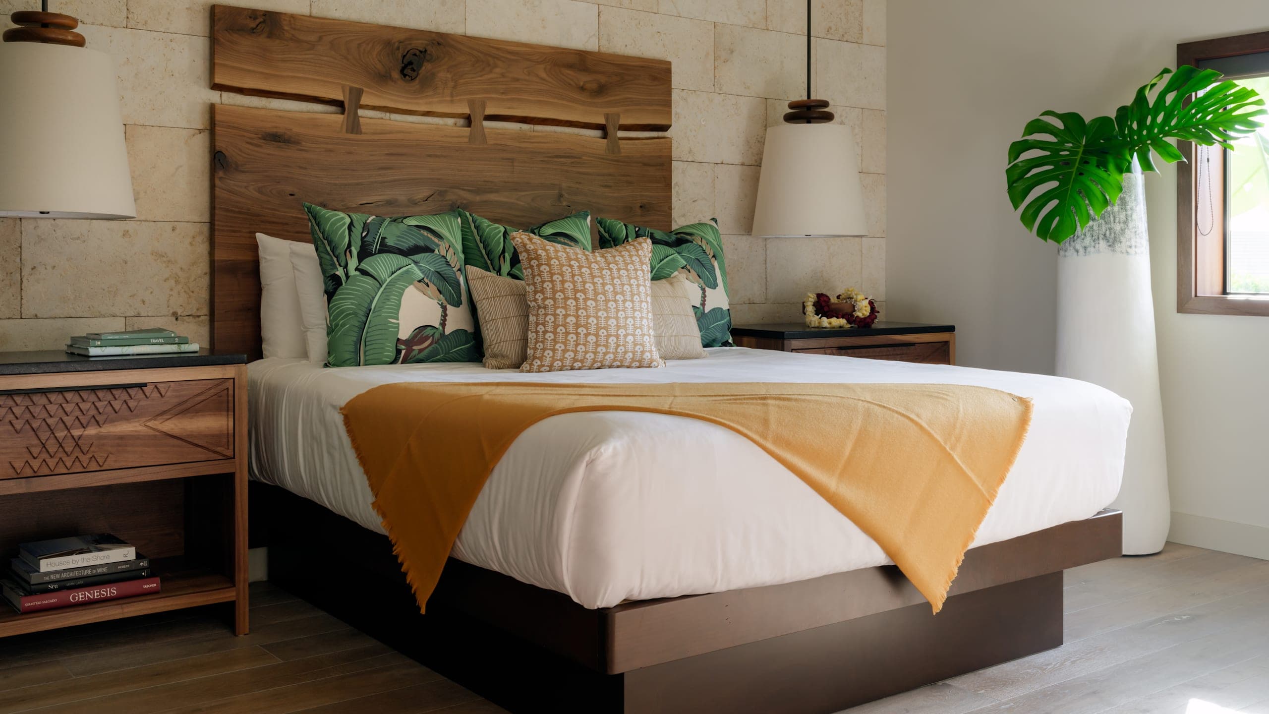 Garden View One Bedroom Suite - Image 3