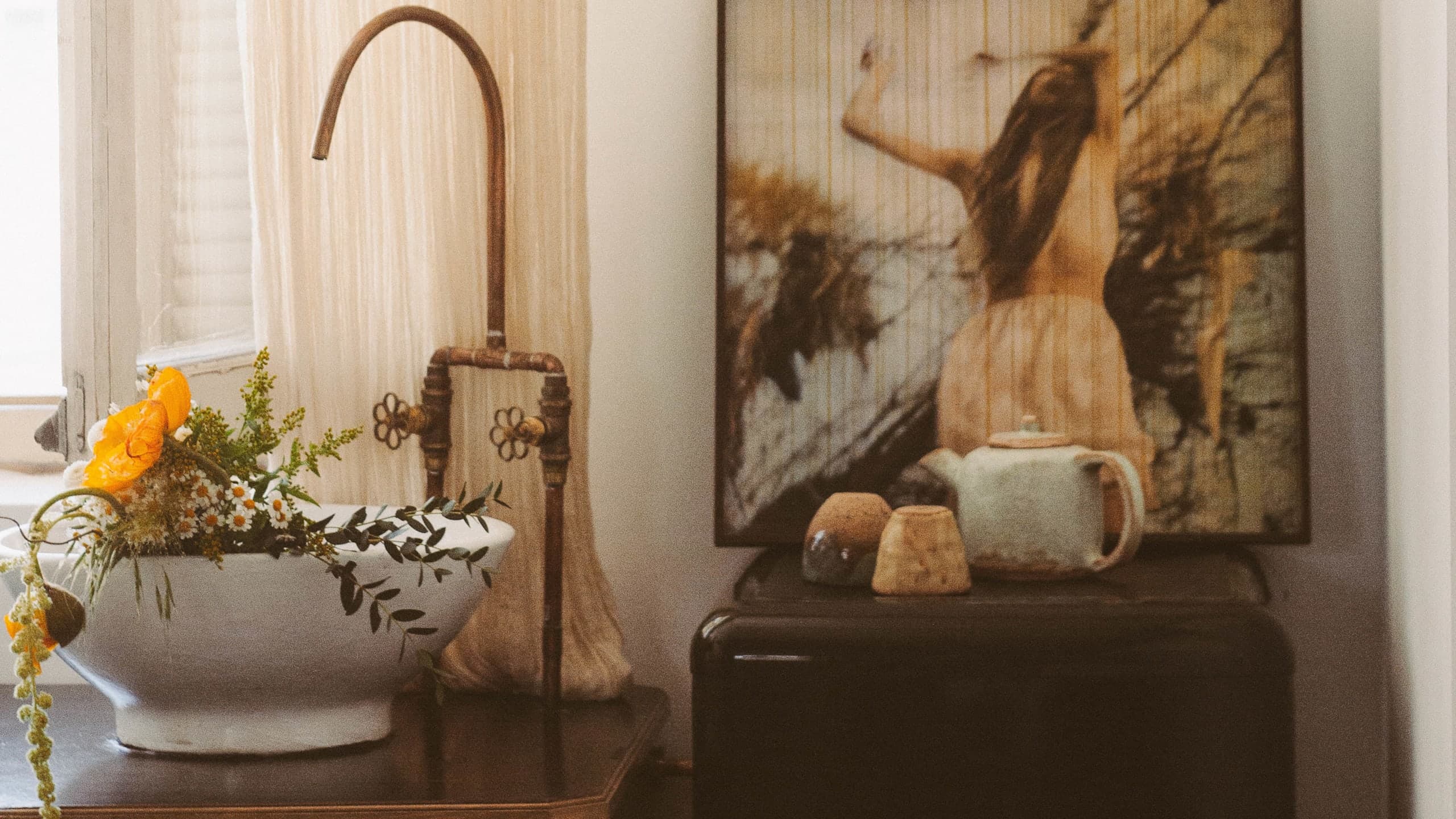 Mona's Suite - Image 3