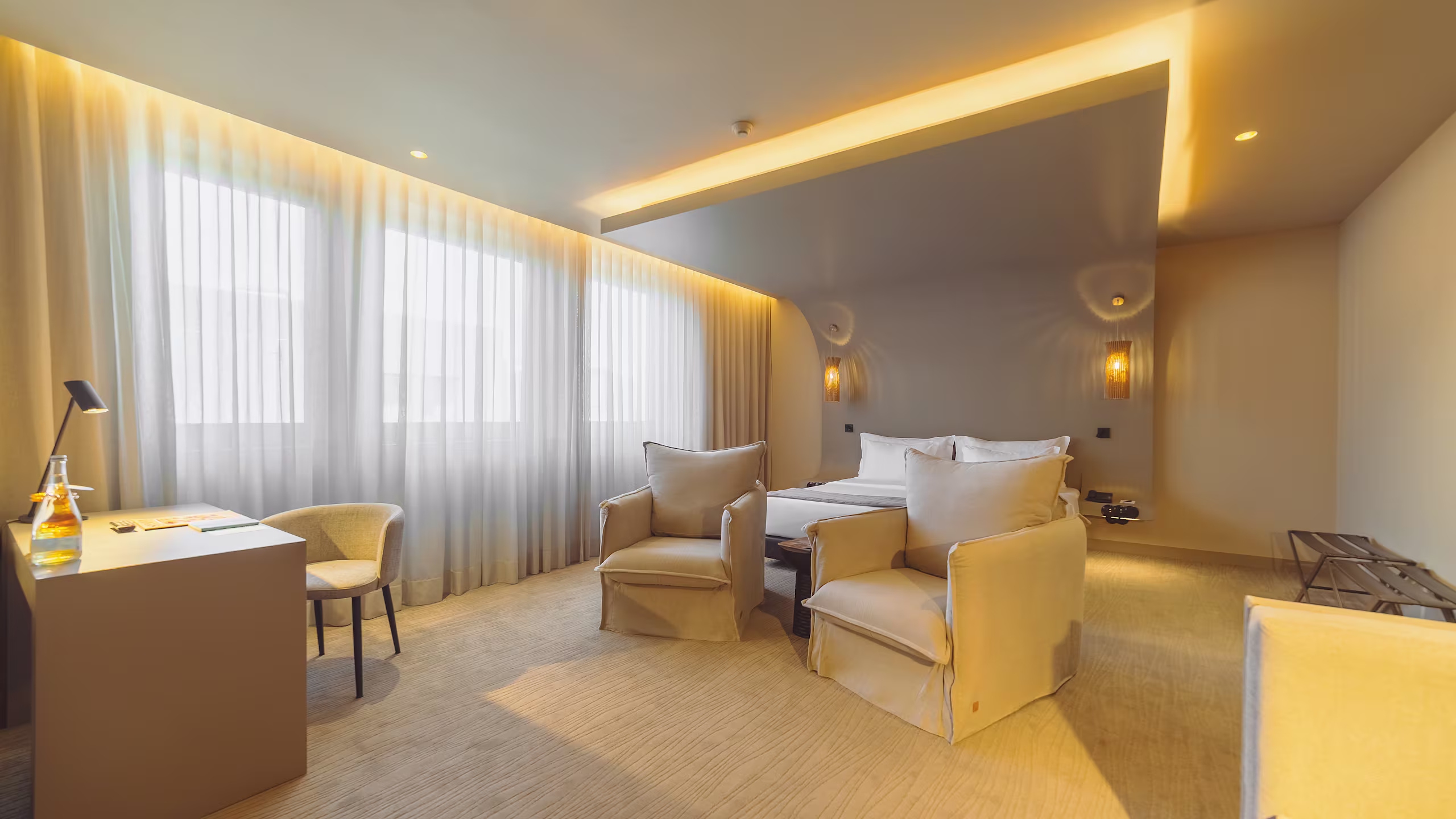 Junior Suite - Image 3