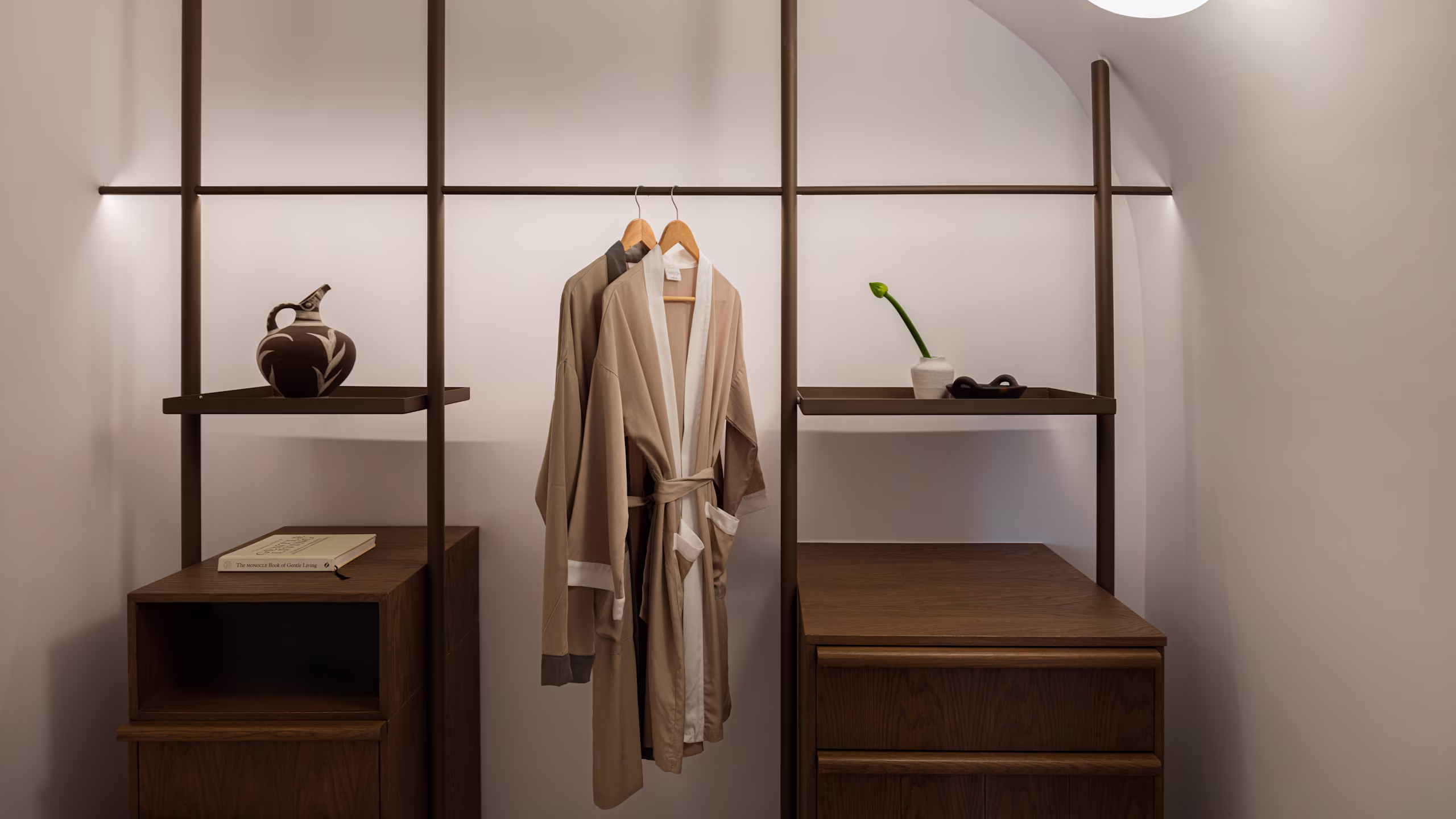 Senior Suite - Image 6