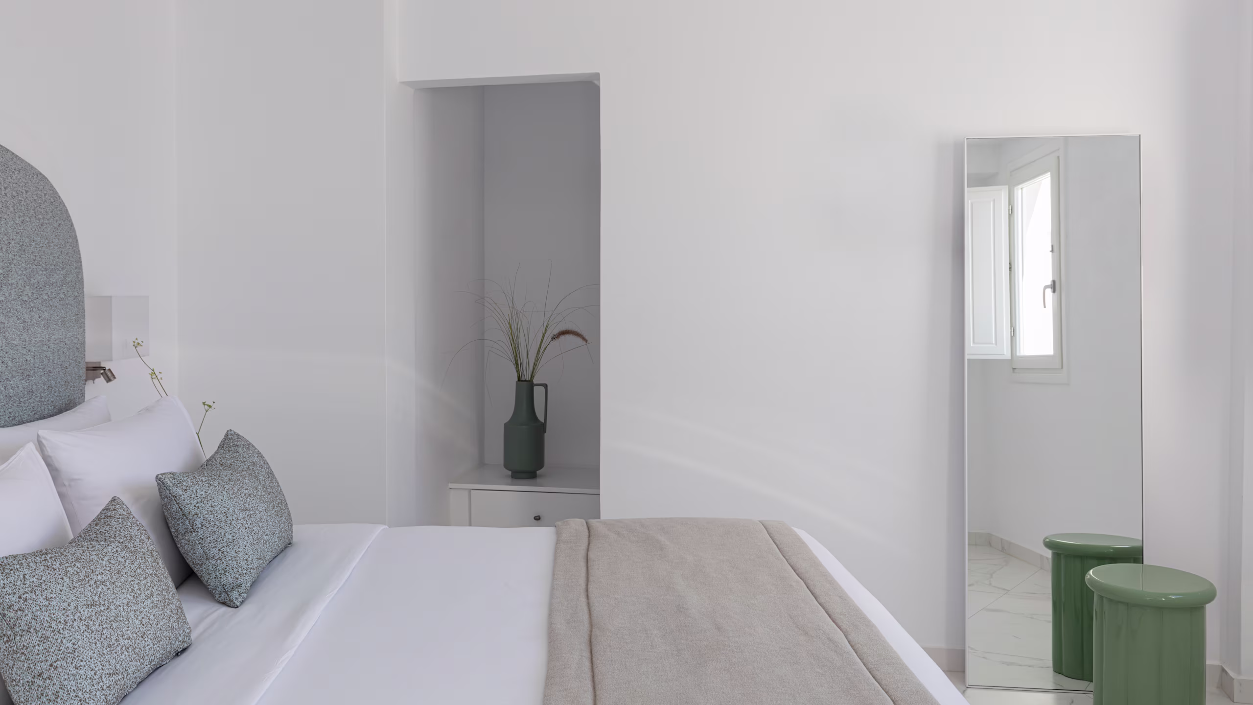 Junior Suite with Plunge Pool - Image 6