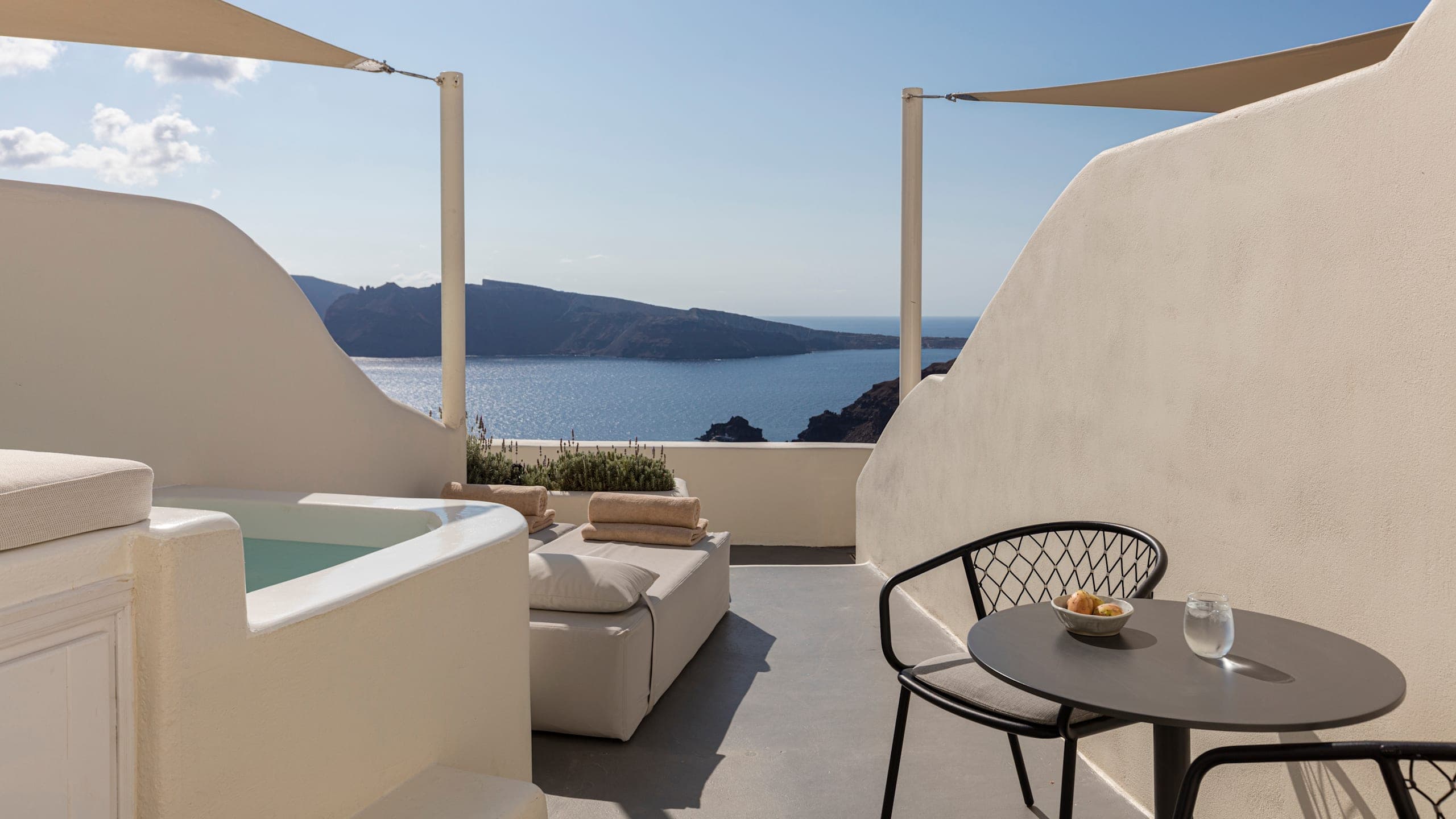 Canaves Oia Suites - Image 2