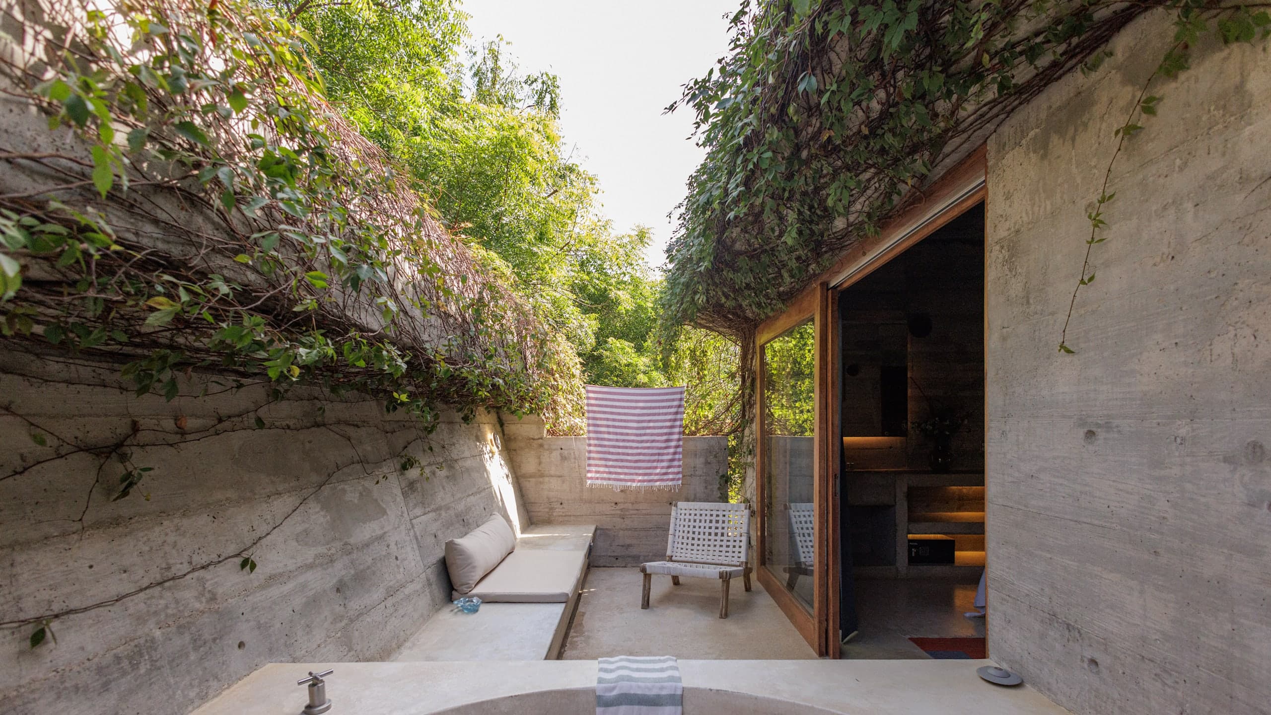Terrace Suite - Image 4