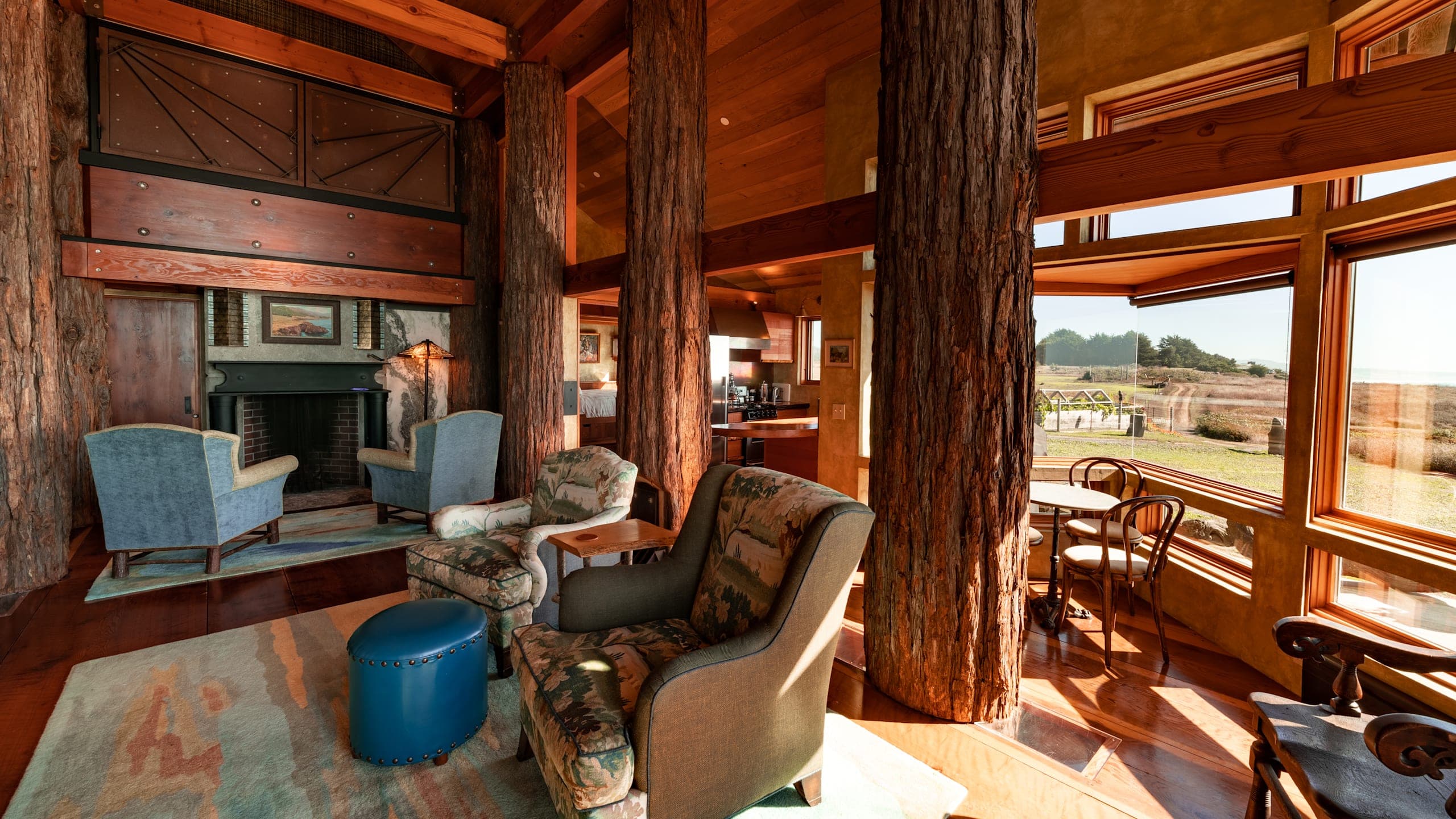 Grove Suite - Image 1