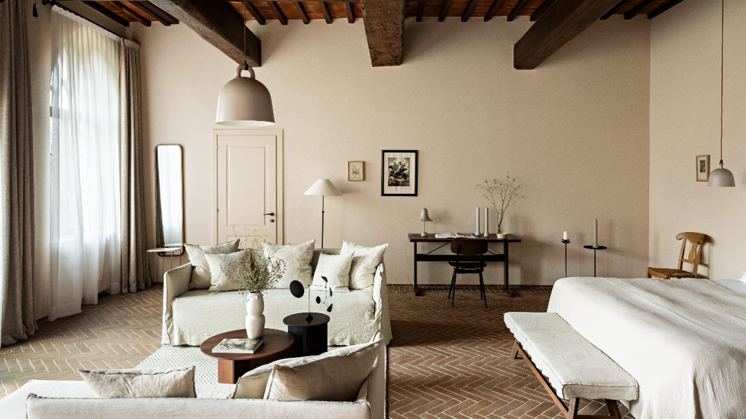 Suite - Image 2