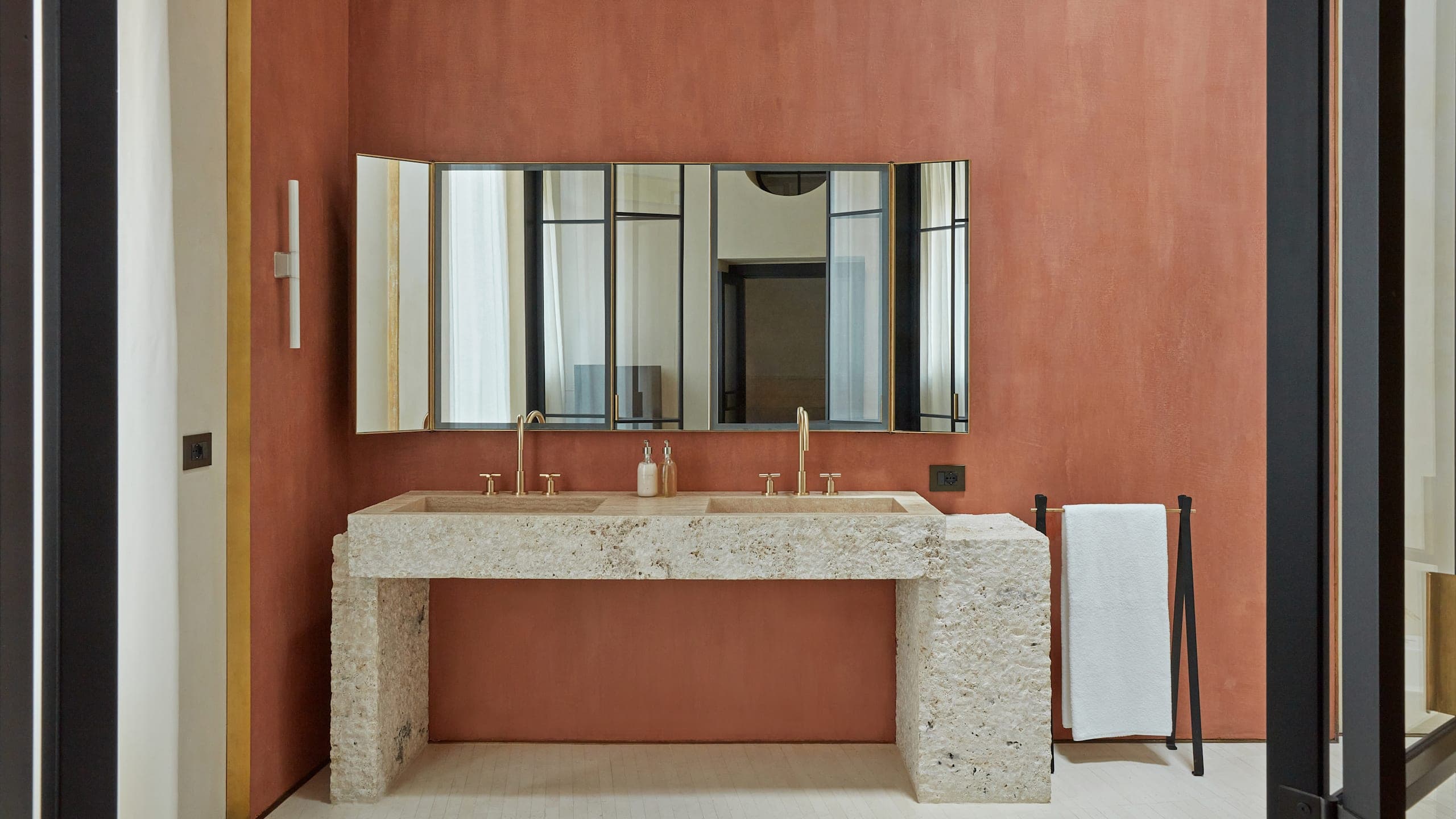 Junior Suite - Image 6