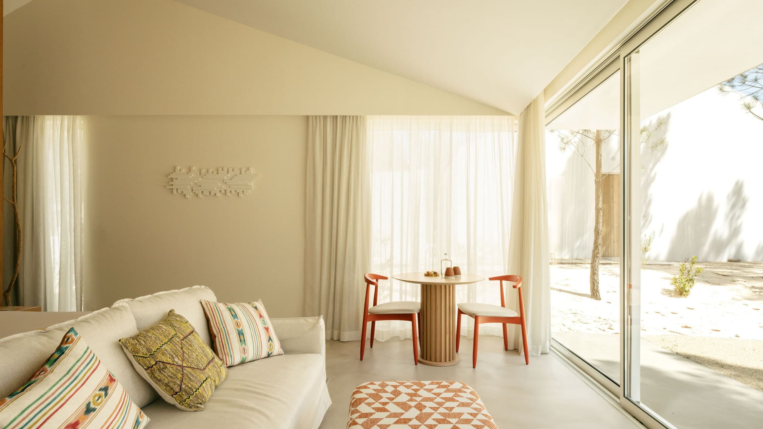 Cabanas - Adults Only - Image 6