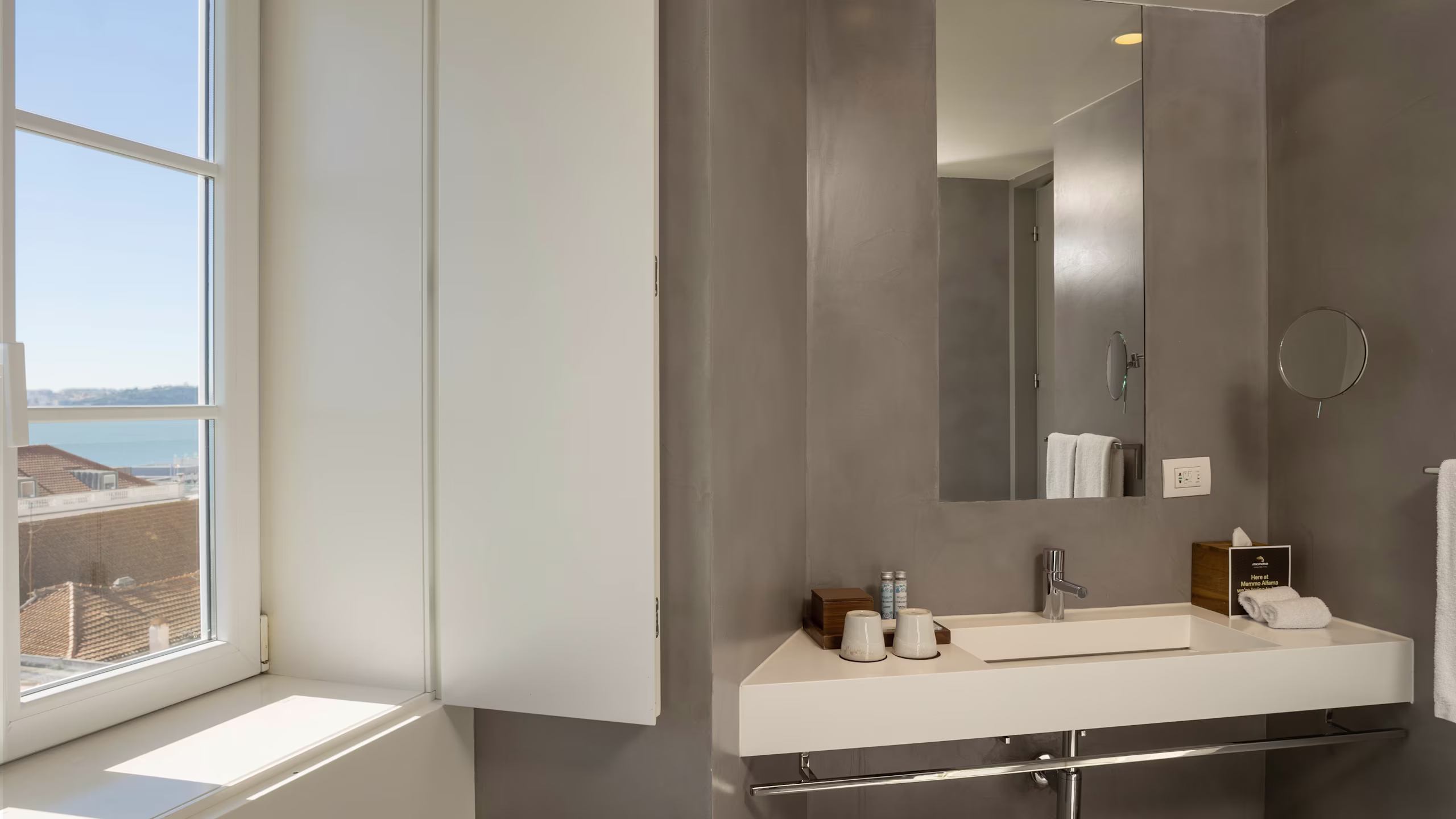 Premium Room - Image 4