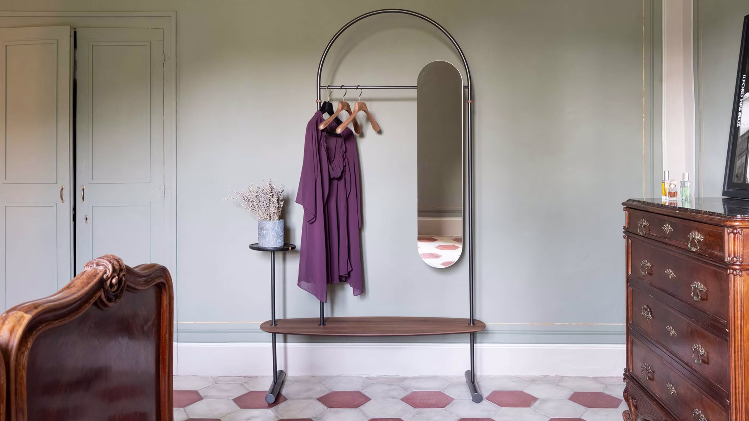 Deluxe Room - Image 6
