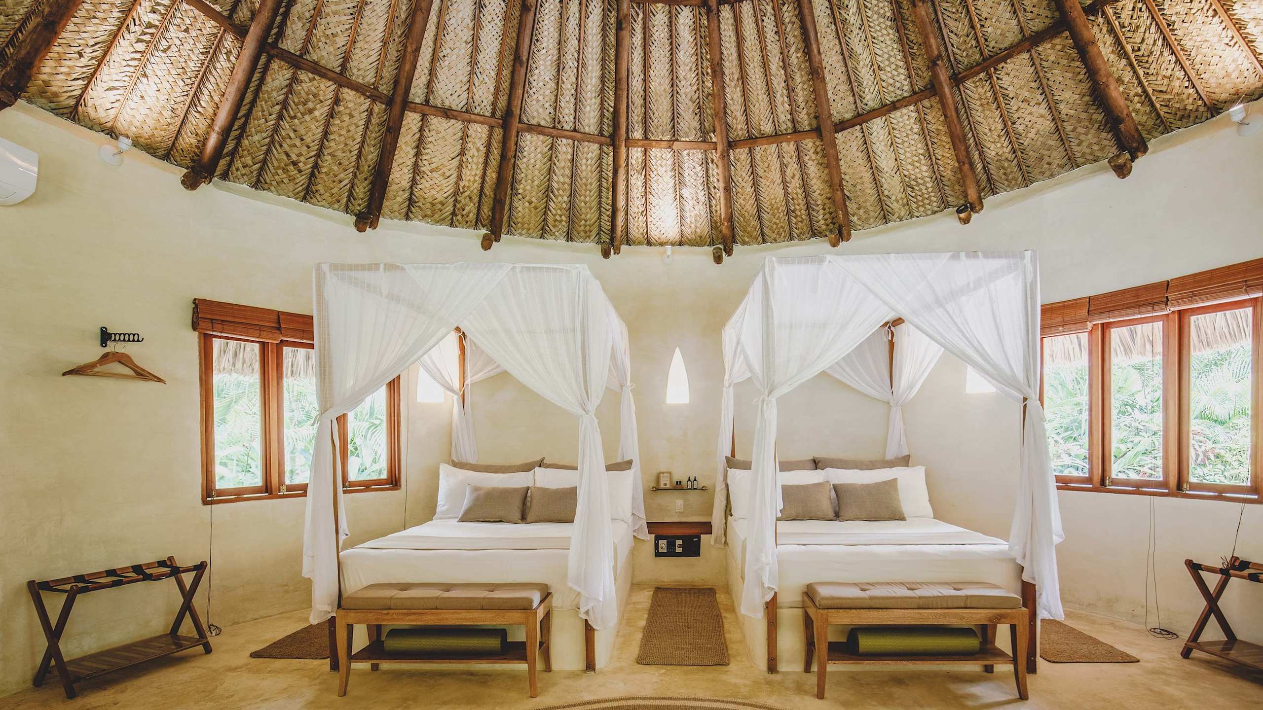 Double Queen - Image 6