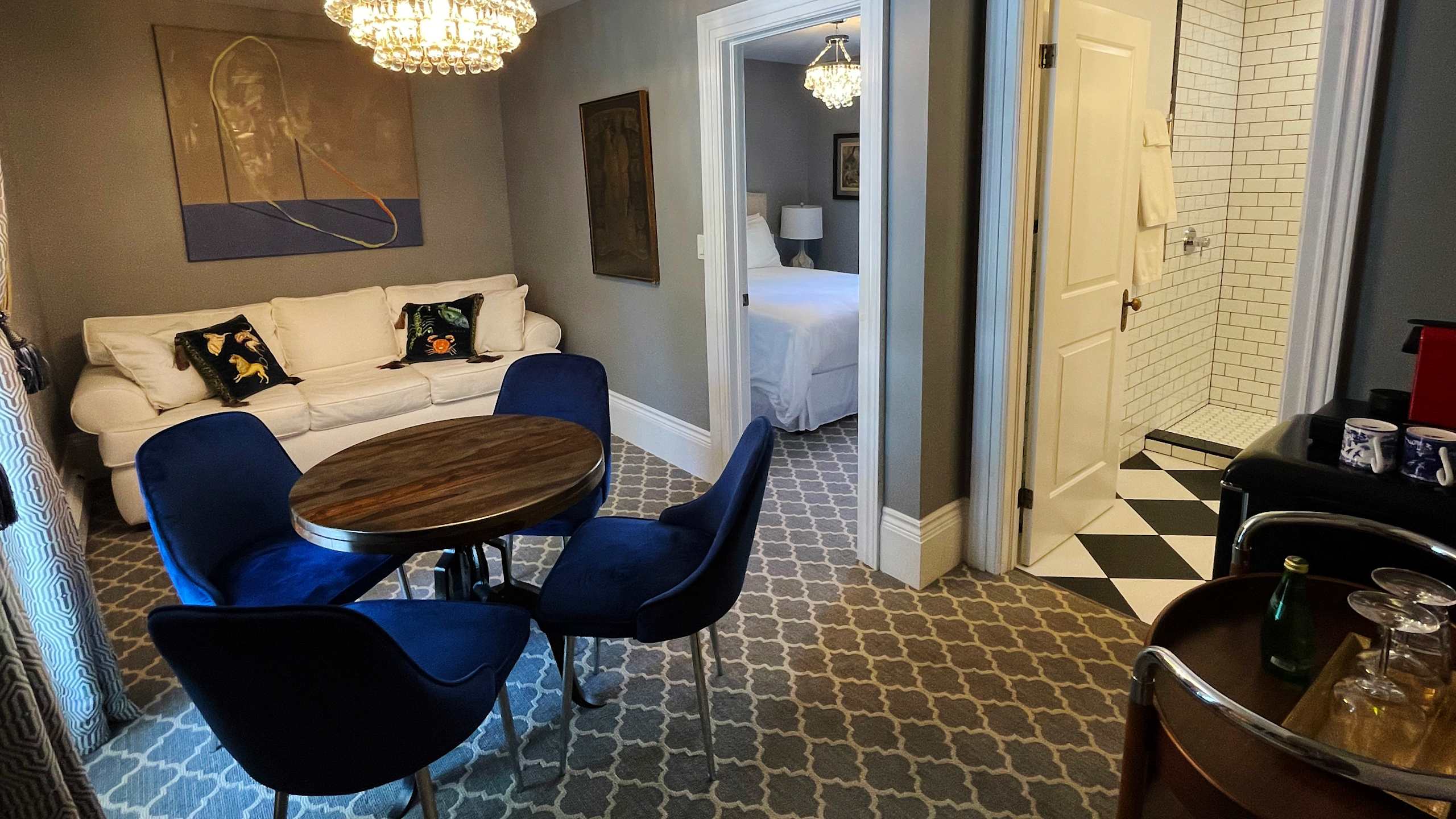 The Loyalist Suite - Image 3