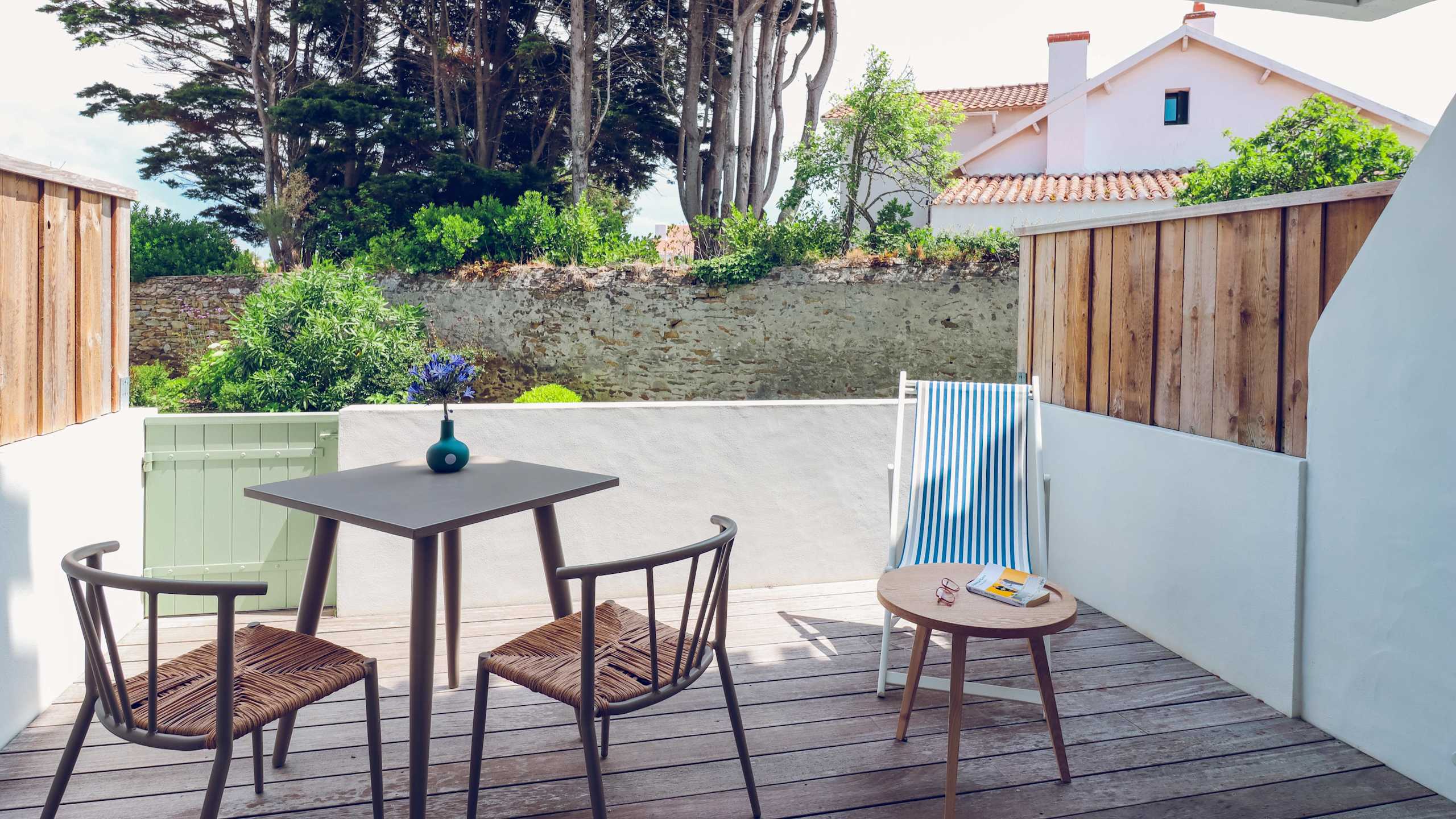 Superior Terrace - Image 2