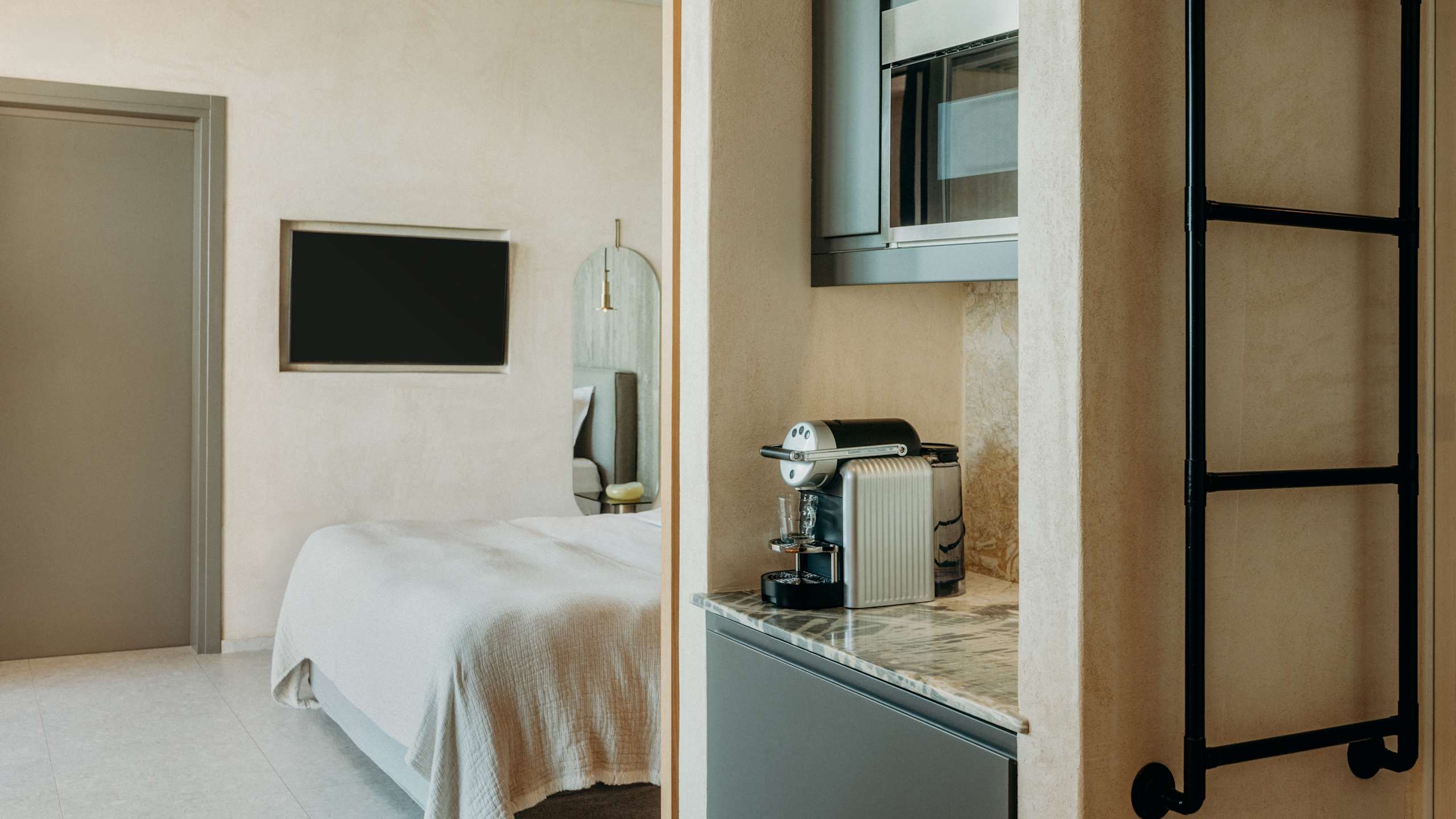 Santorini Sky - Image 5