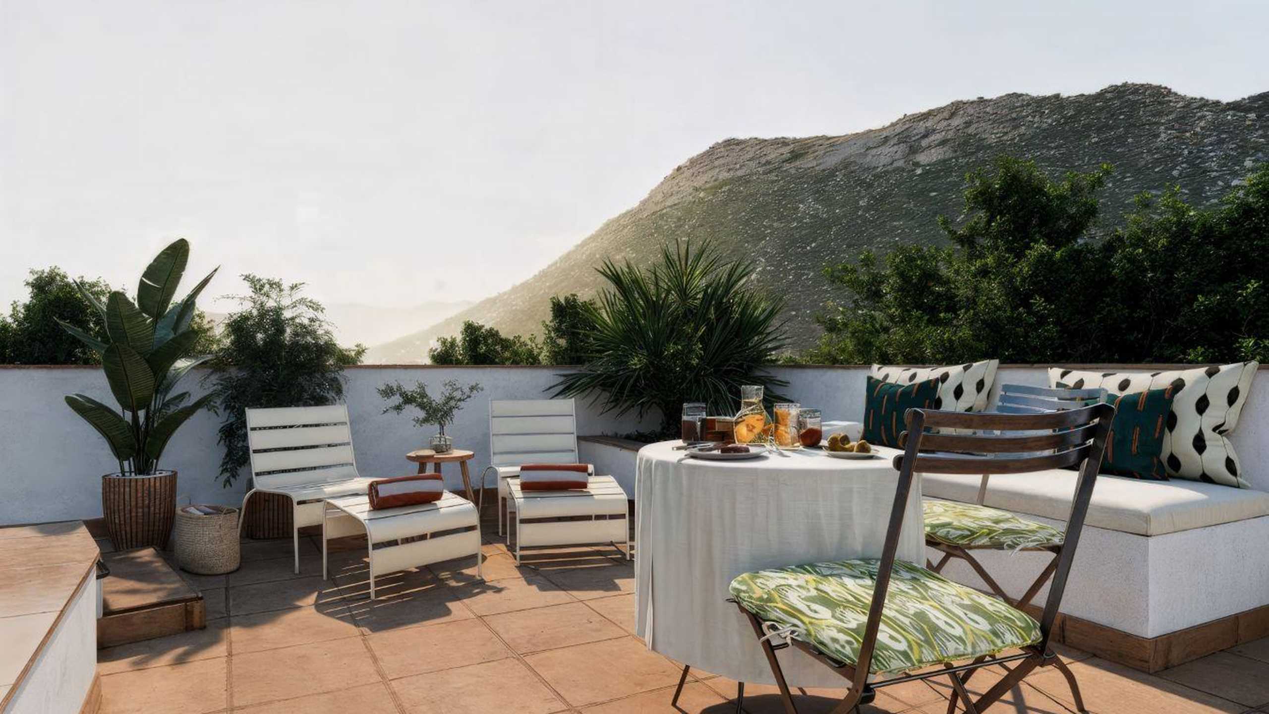 Hacienda Tower Suite Terrace - Image 3