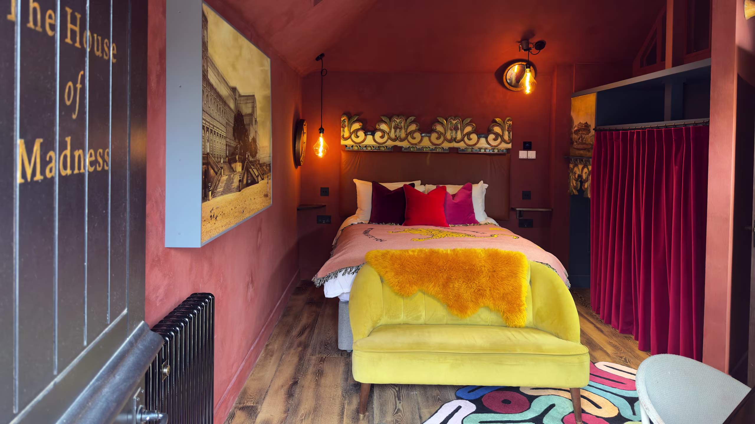 Classic Double Room - Image 18