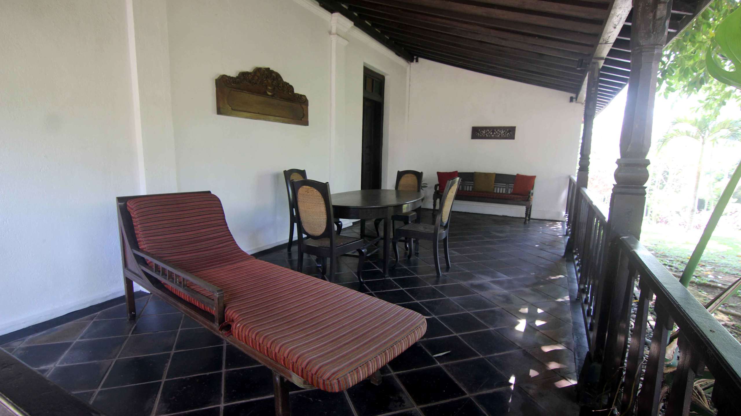 Arum Garden Villa - Image 3