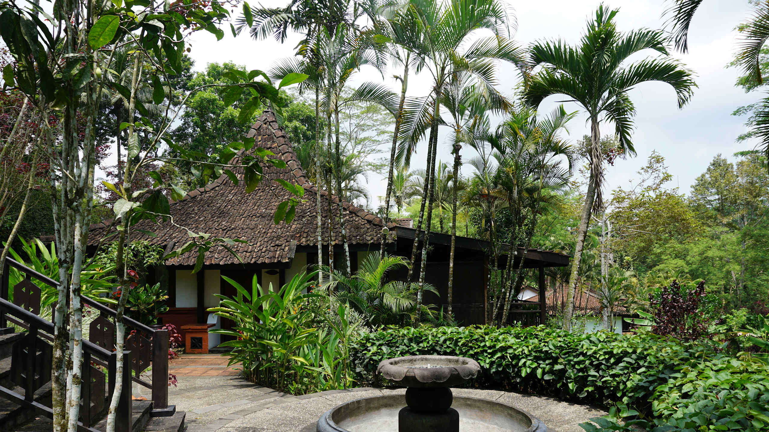 Arum Garden Villa - Image 1