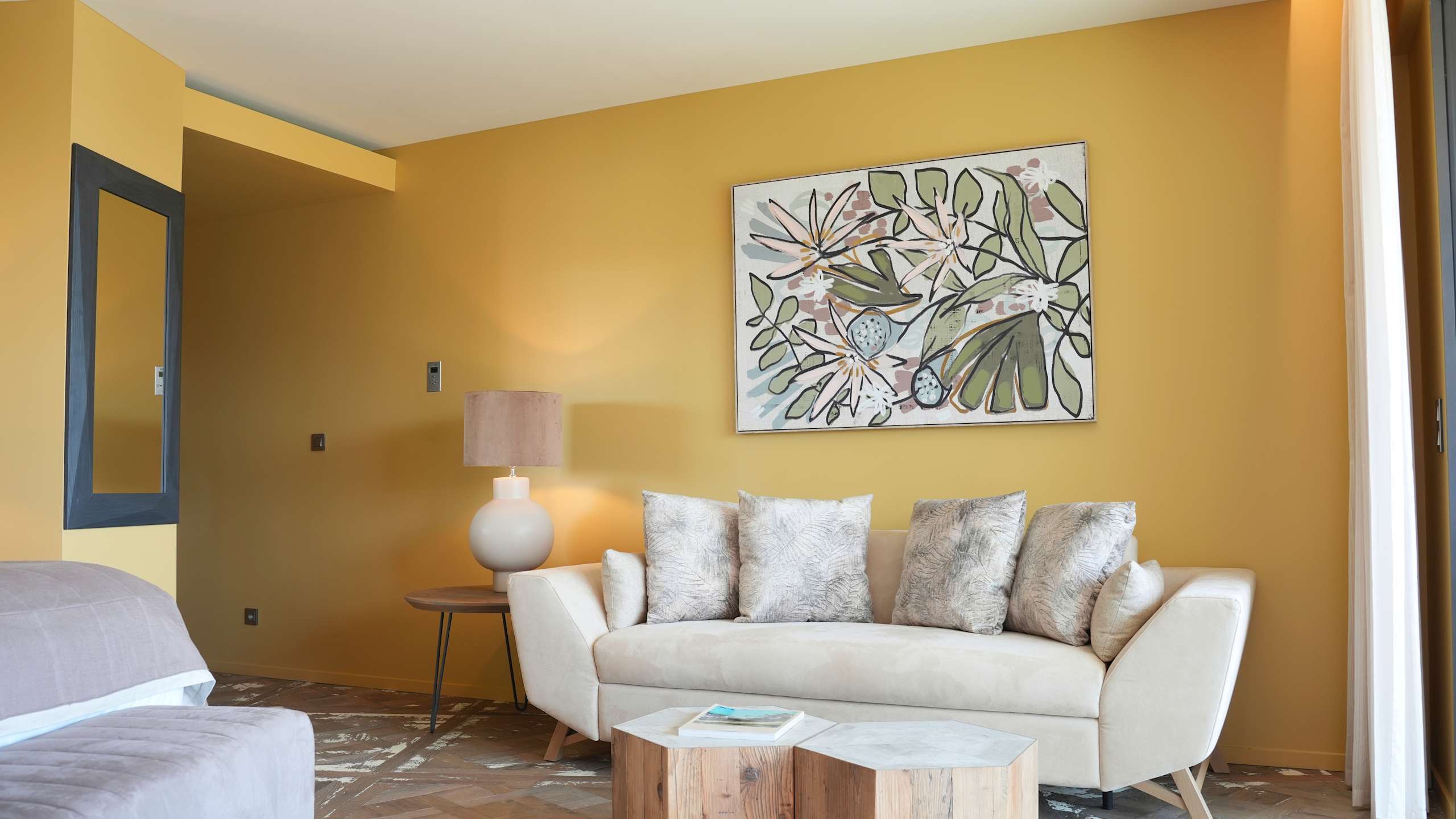 Junior Suite - Image 2