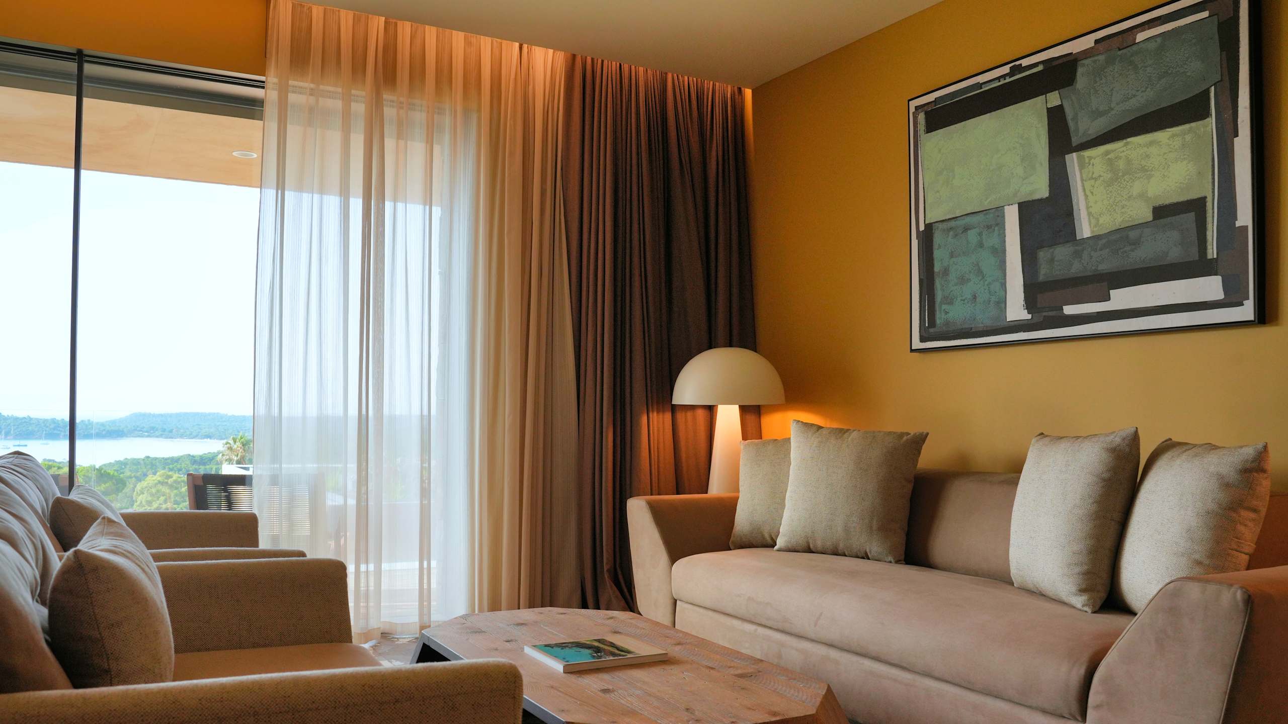 Suite - Image 6