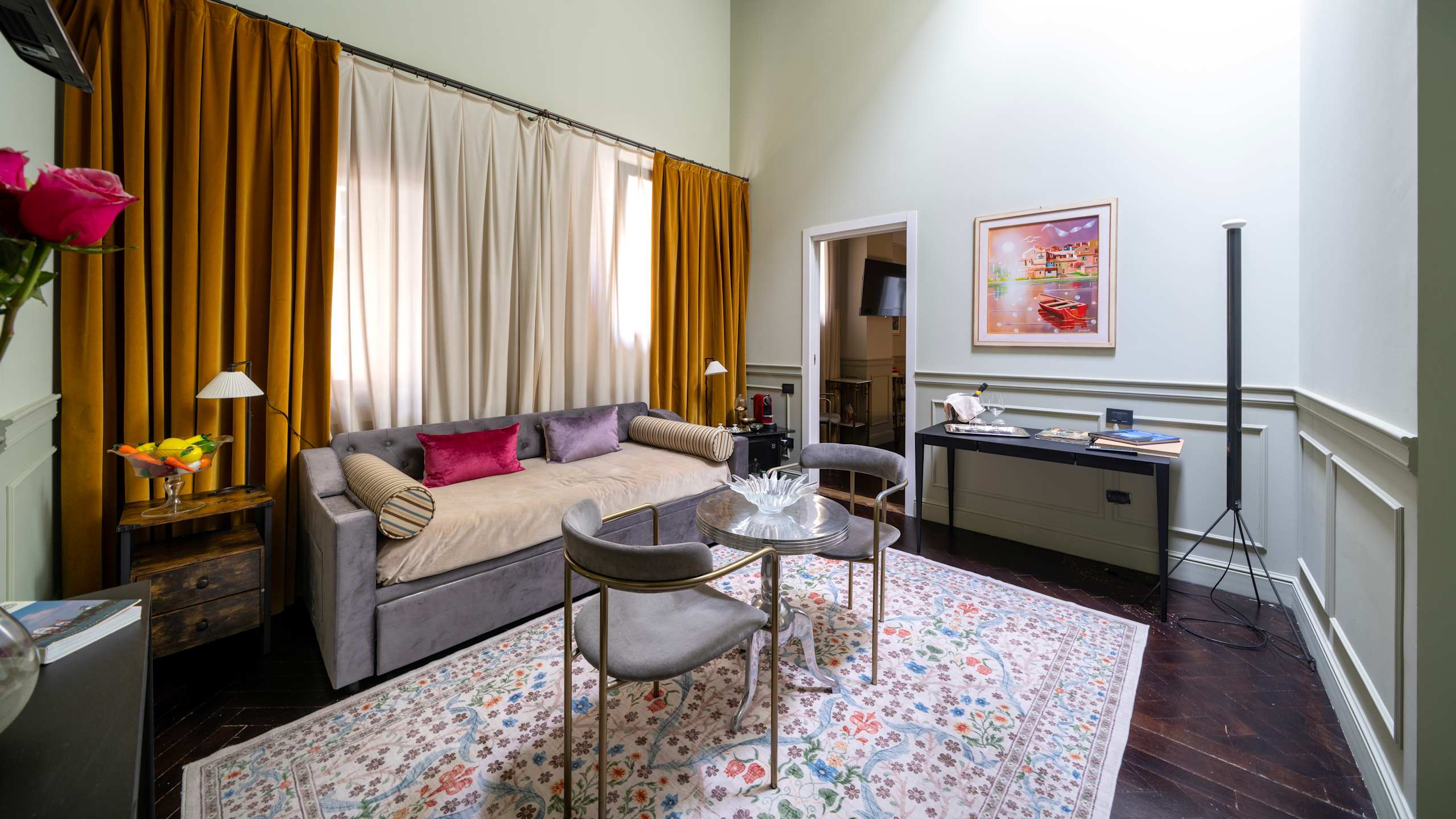 Two Bedroom Executive Suite - Image 5