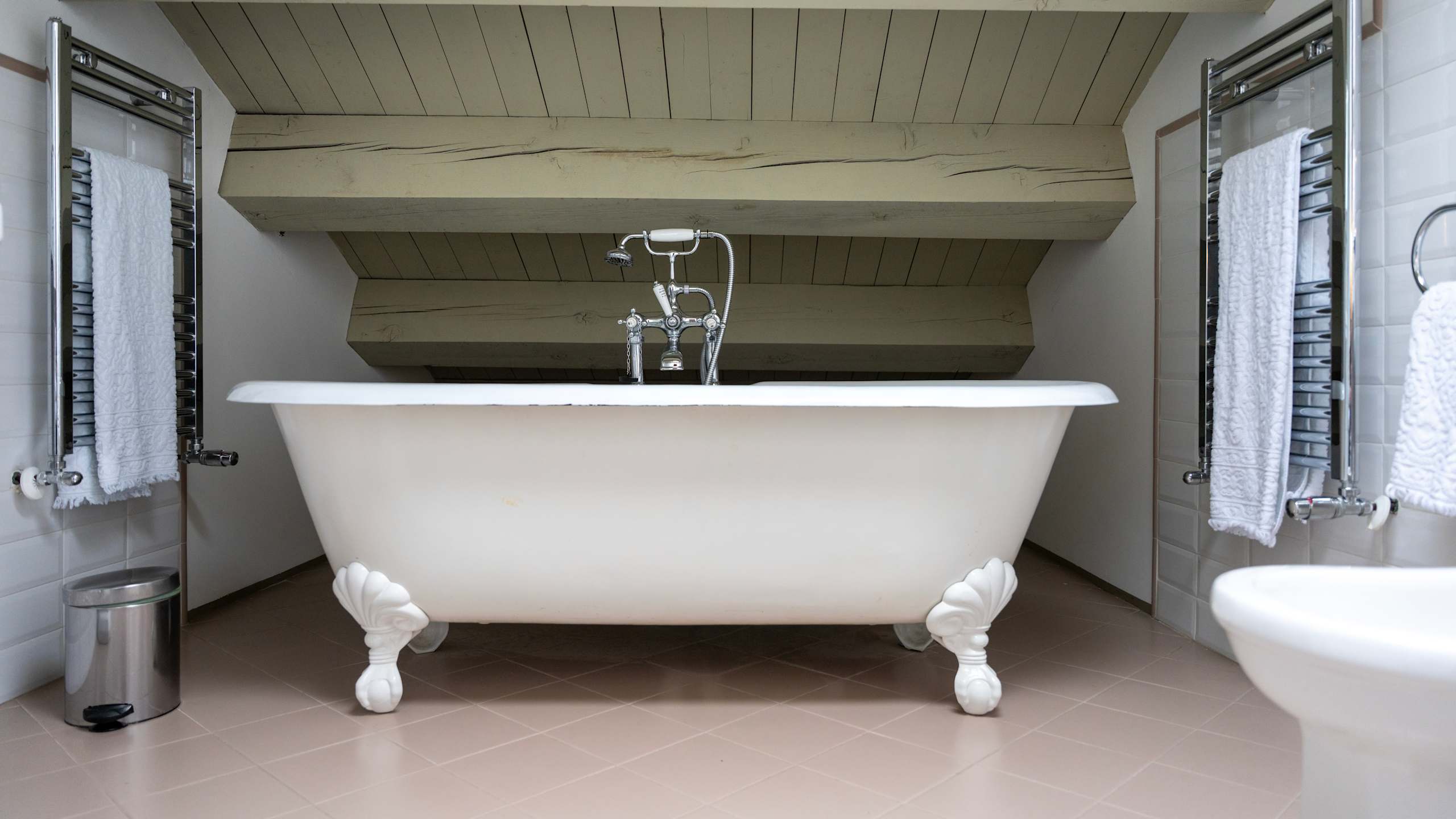 Two Bedroom Executive Suite - Image 6