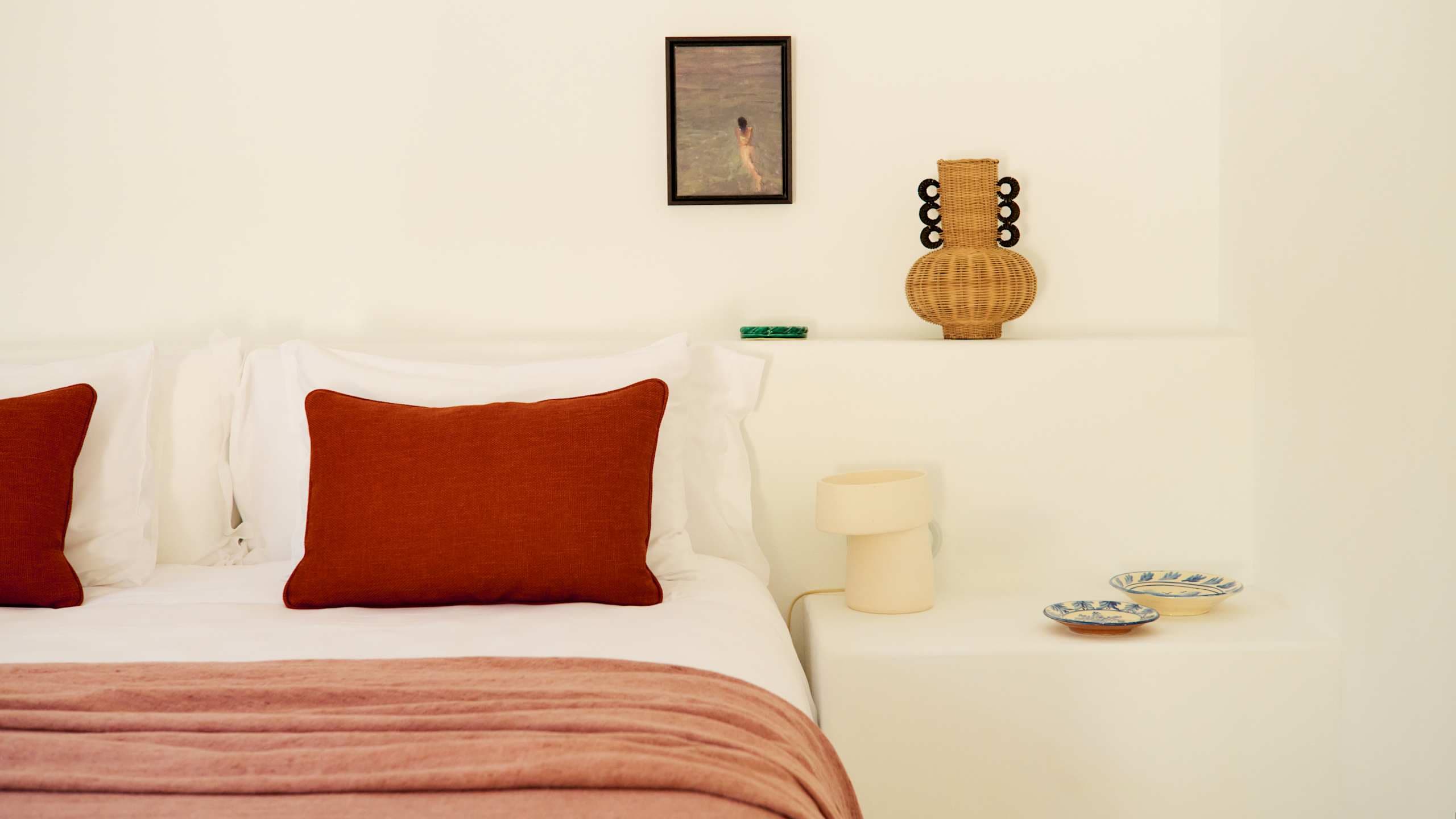 Deluxe Family - Image 5