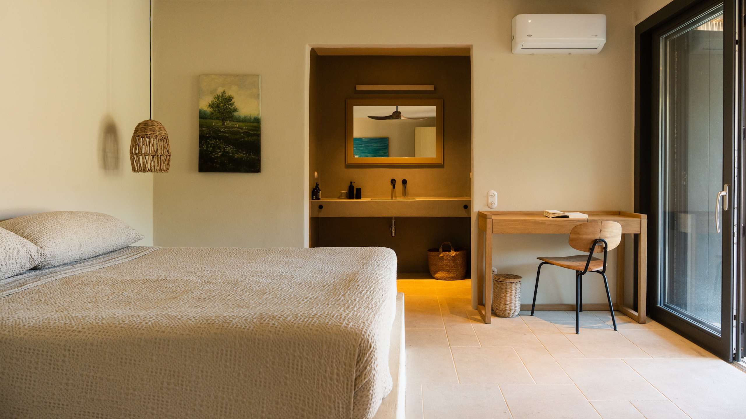 Hillside Suite with Private Pool - Image 5