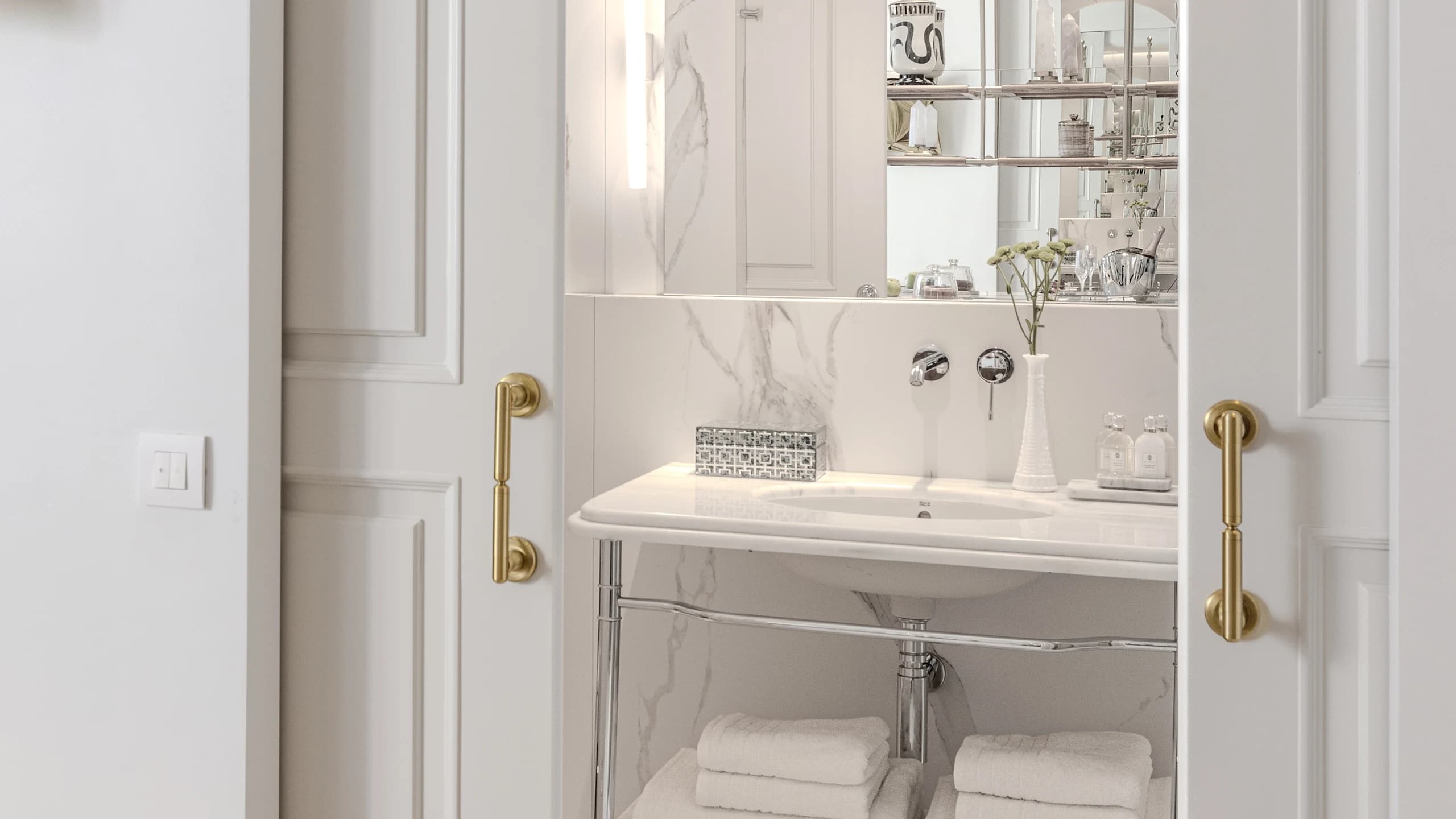 Acropolis Junior Suite - Image 5