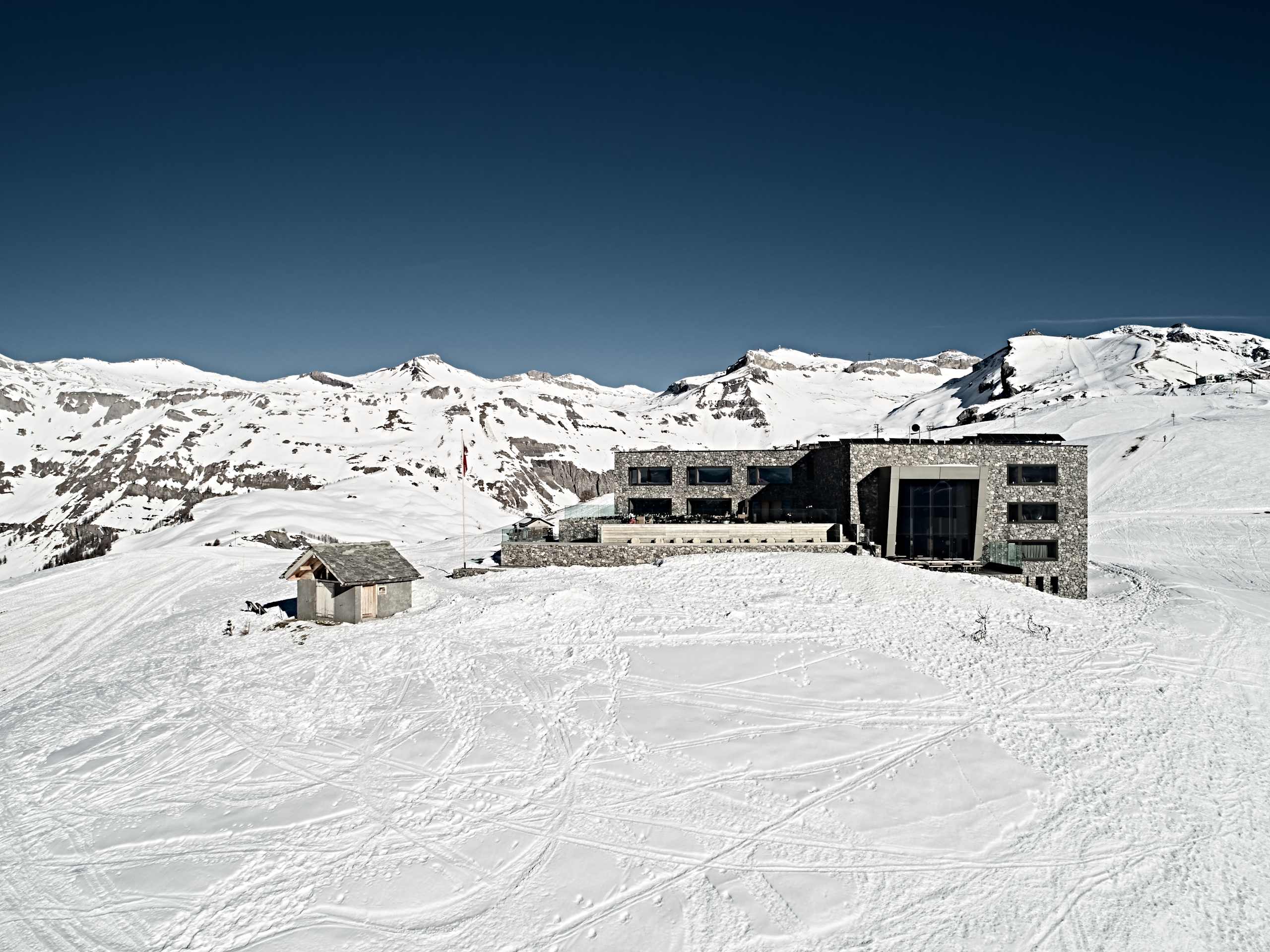 Hotel Chetzeron - Image 1