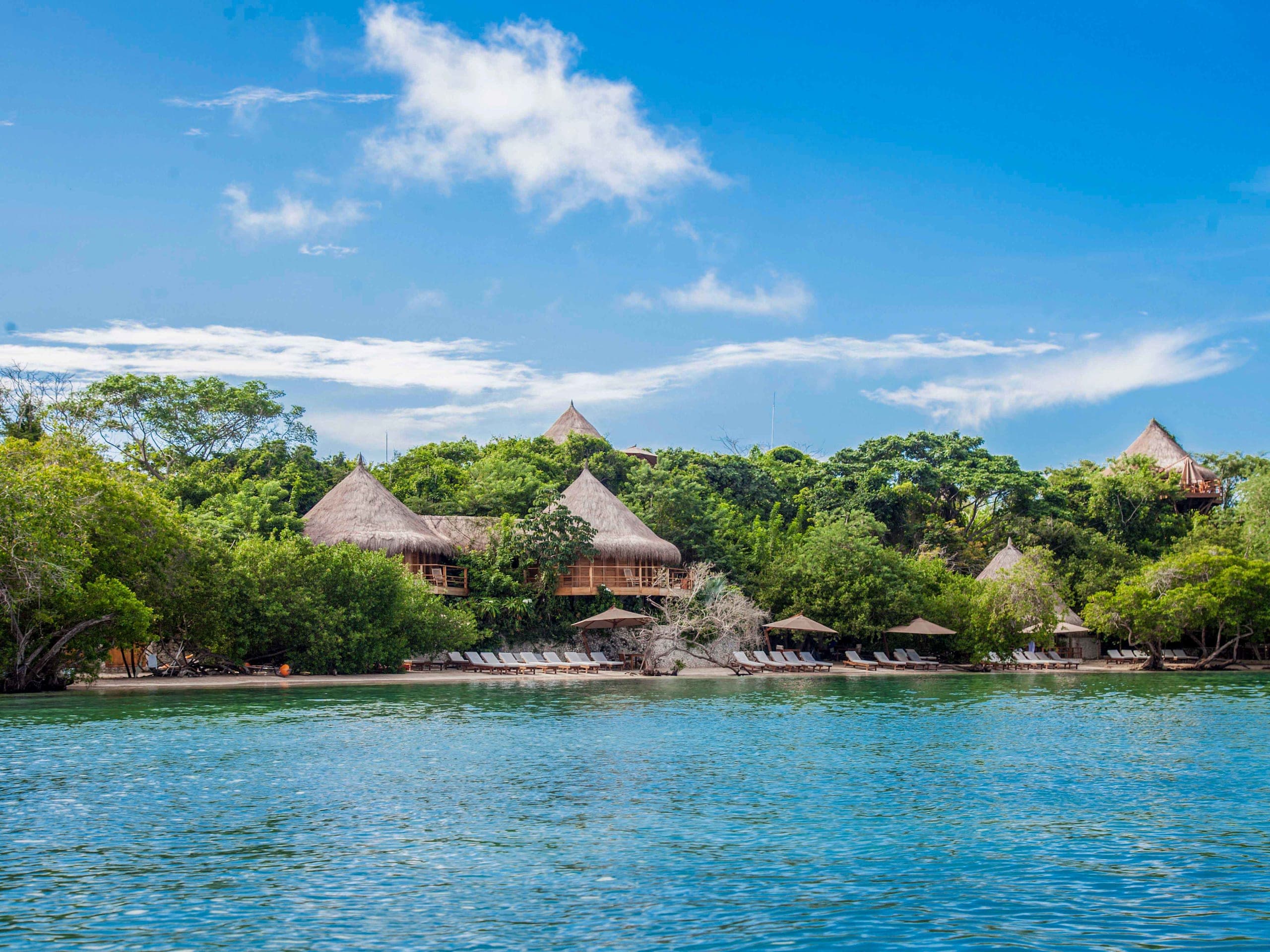 Las Islas - Image 1