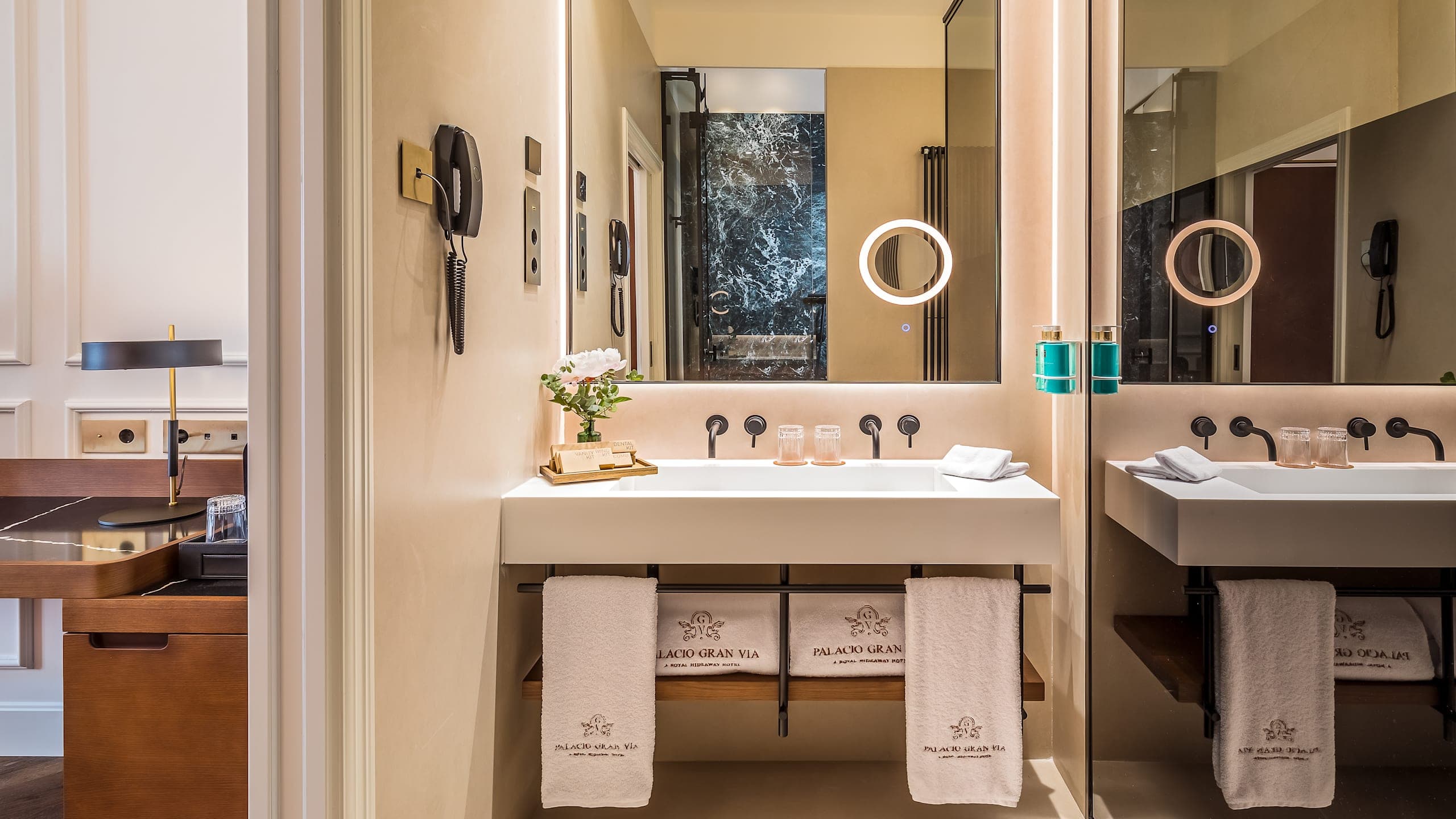 Palacio Gran Via - Image 3