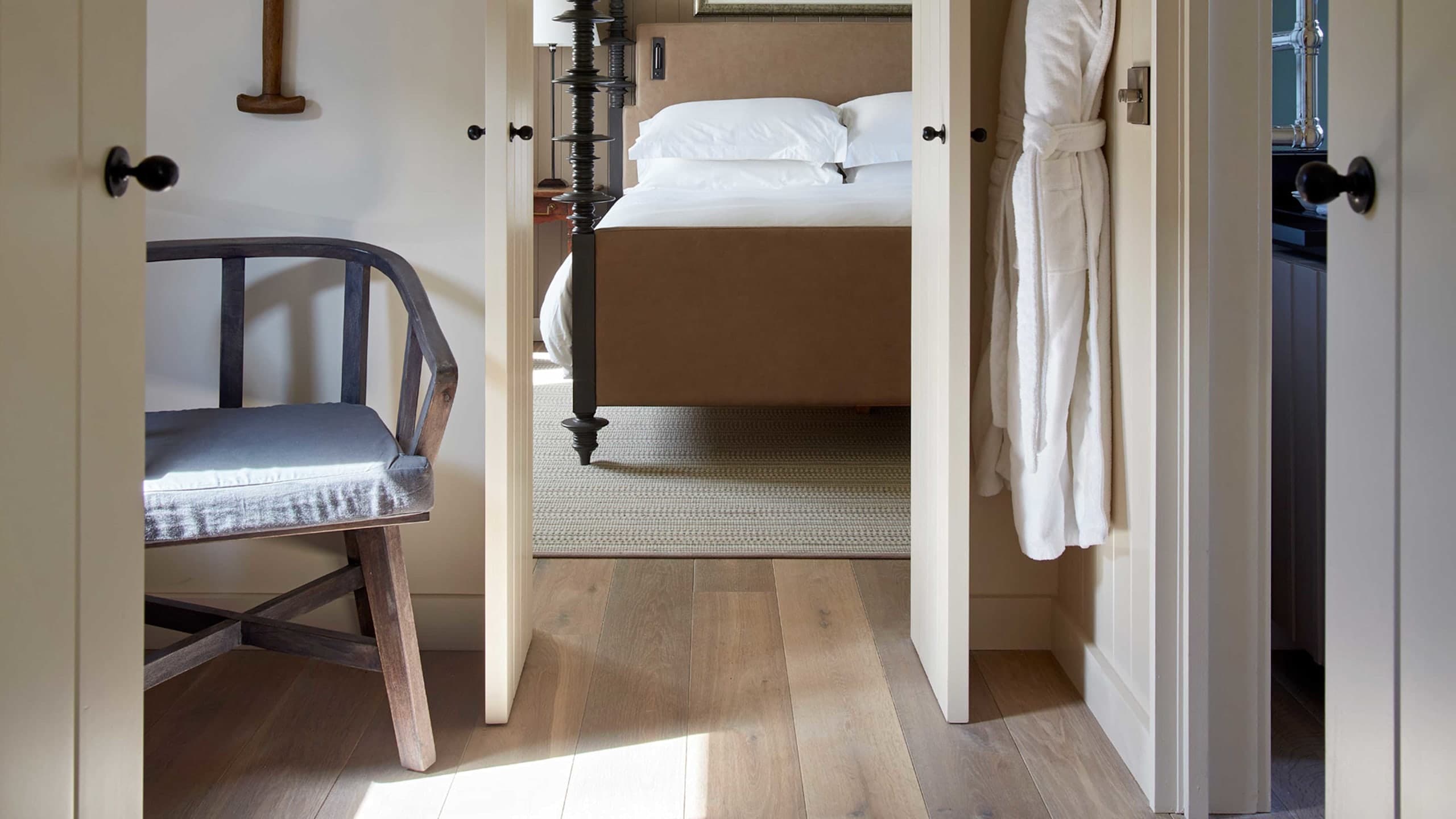 Cottage Garden Suite - Image 1