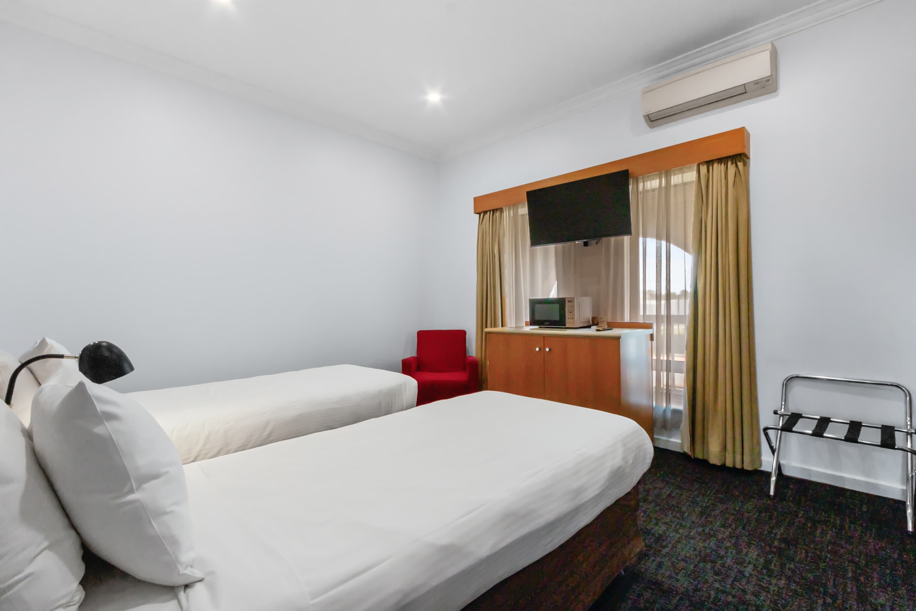 Comfort Inn & Suites Sombrero - Image 3