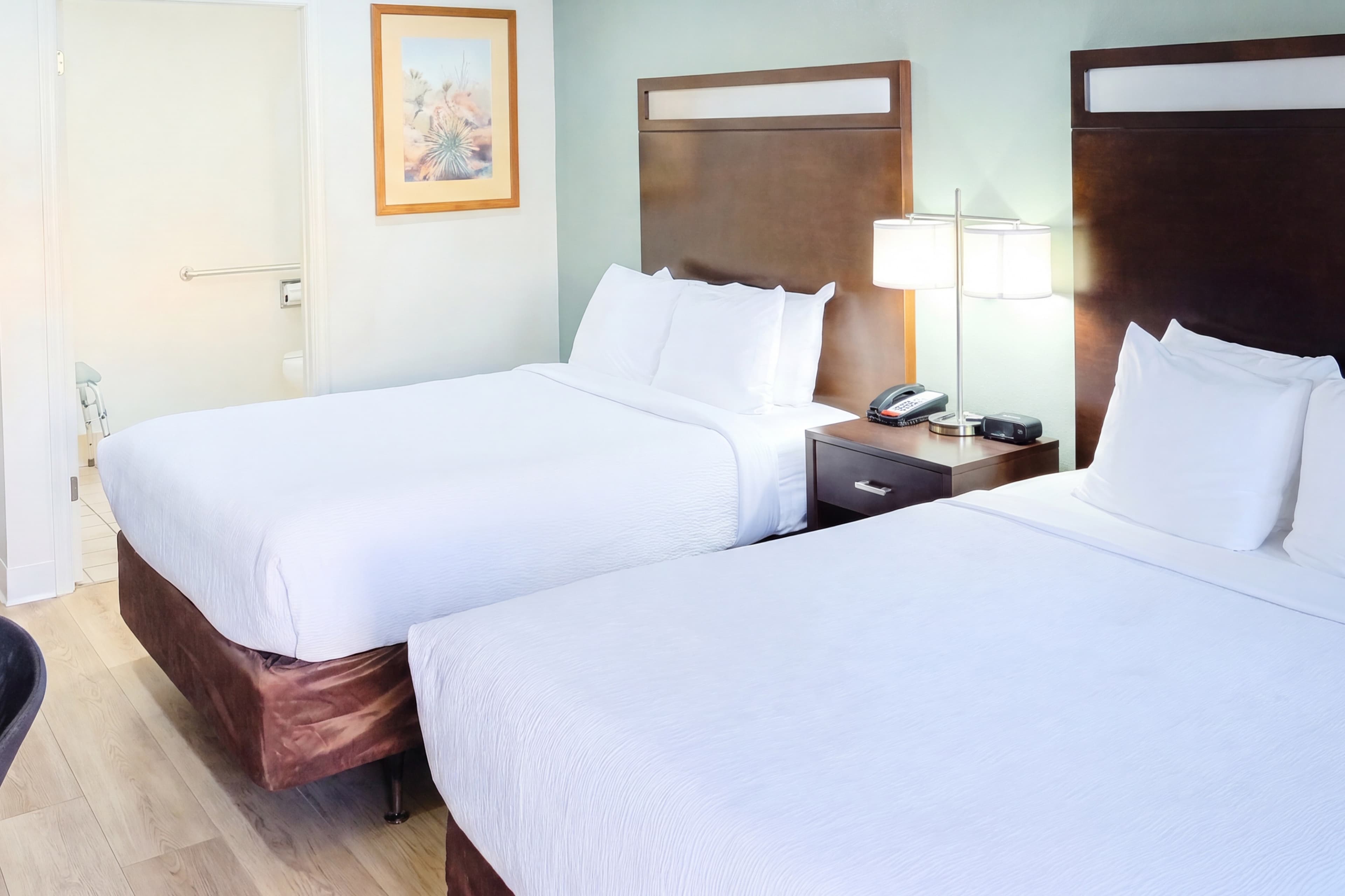 Quality Inn Holbrook near Petrified Forest - Image 2