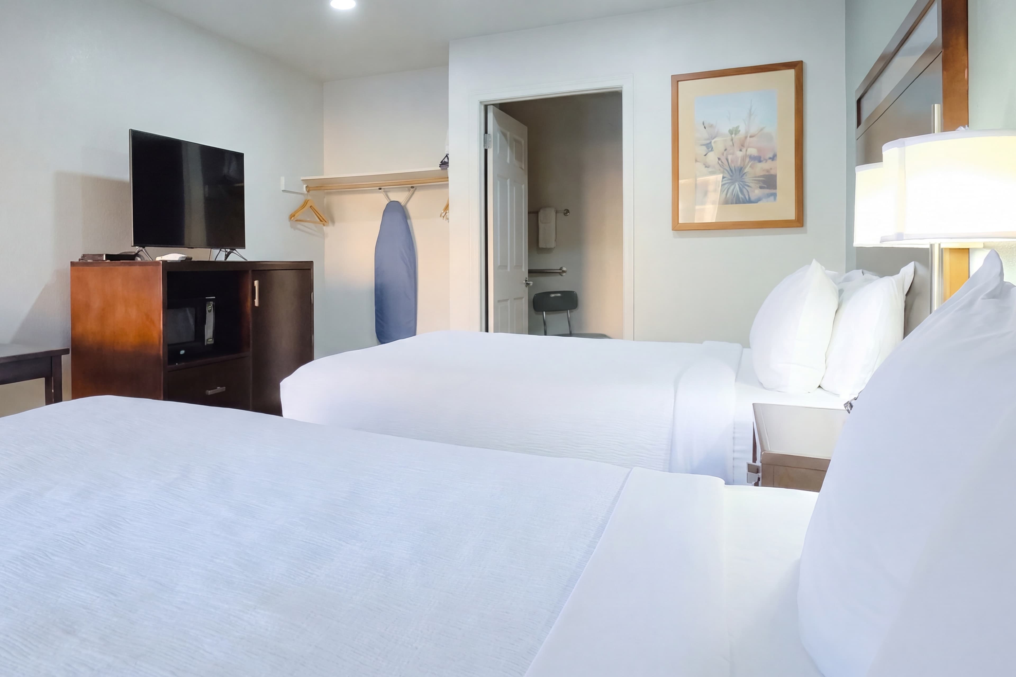 Quality Inn Holbrook near Petrified Forest - Image 3
