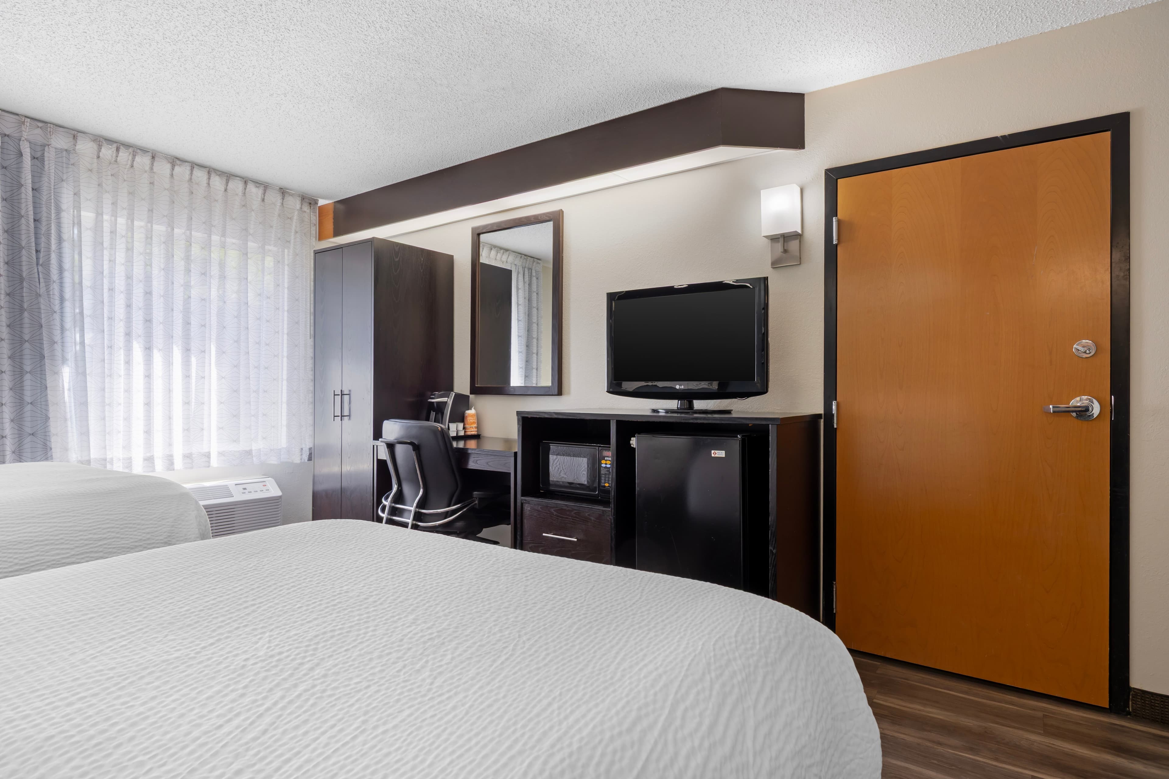 Sleep Inn Garner - Clayton - Image 3